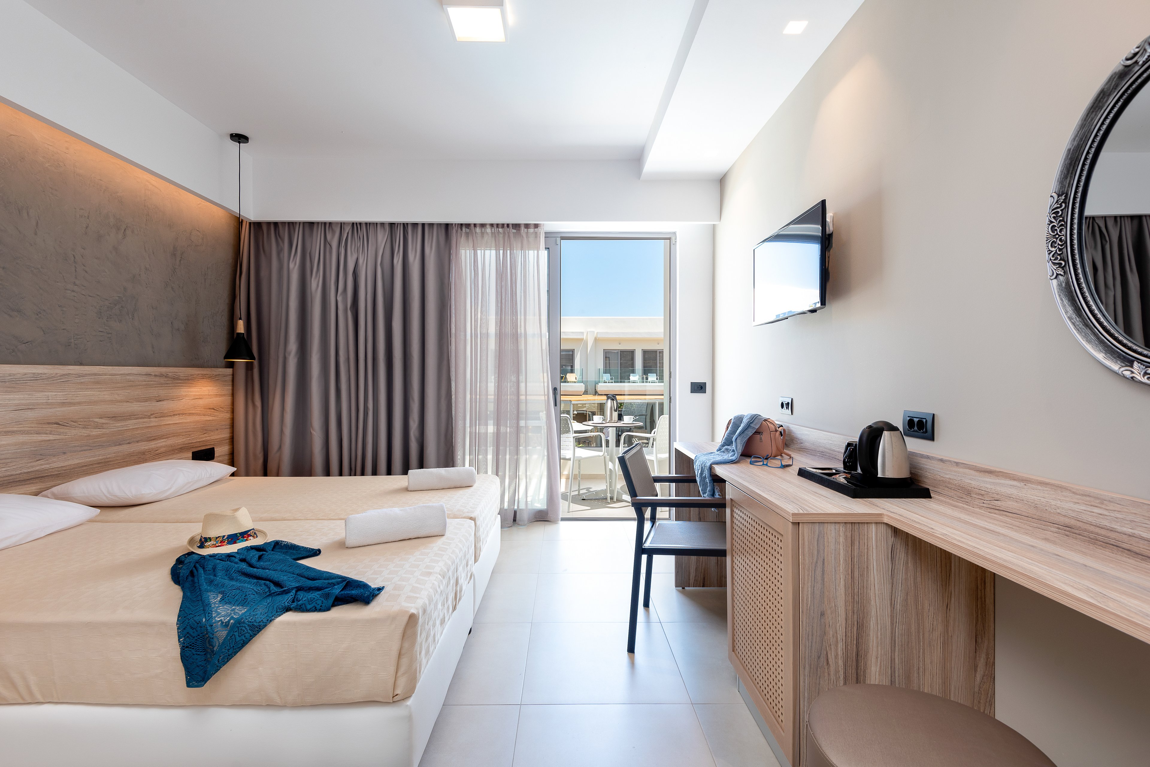 Oneiro Boutique Hotel