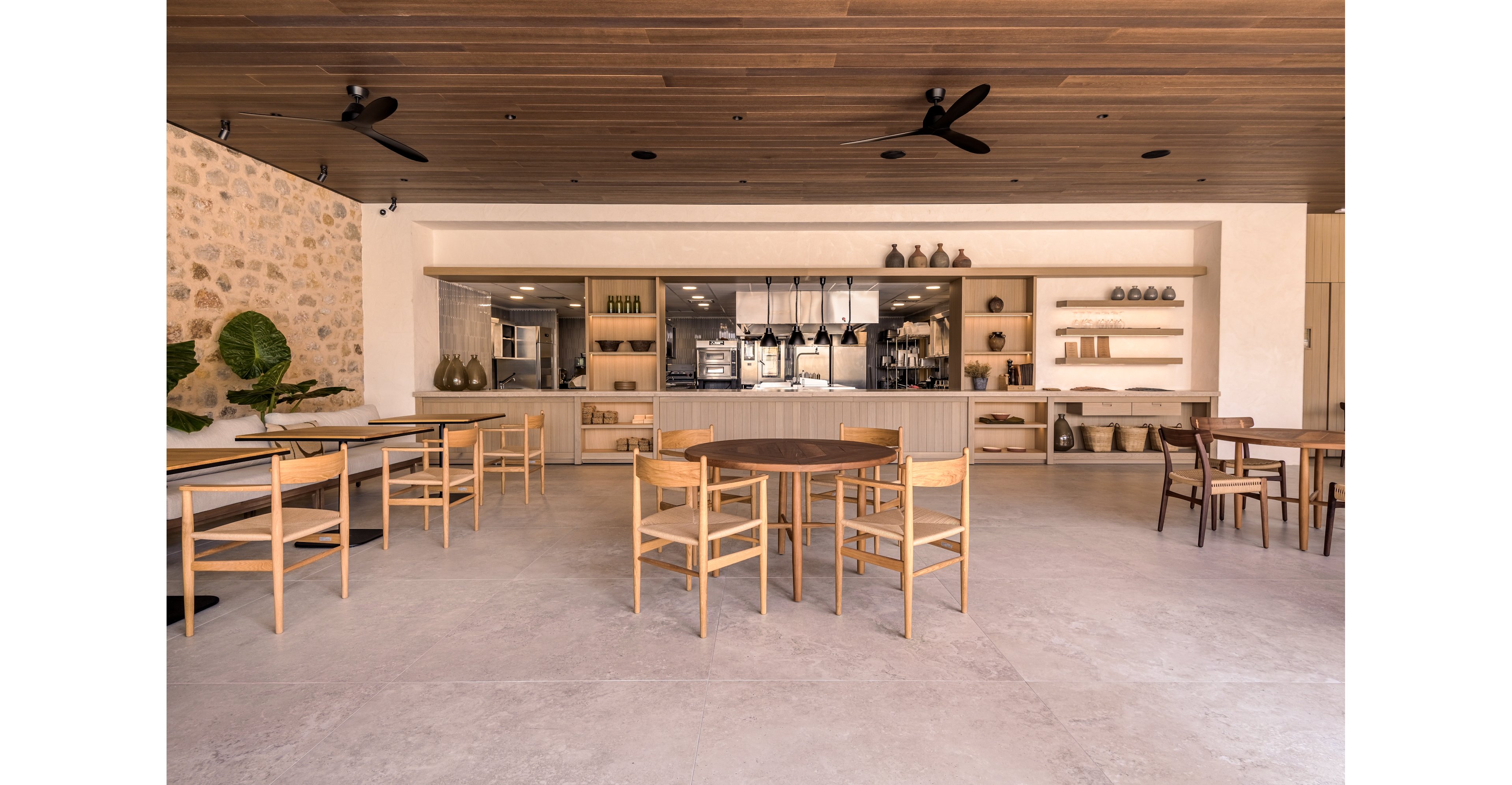 Theros All Suite Hotel