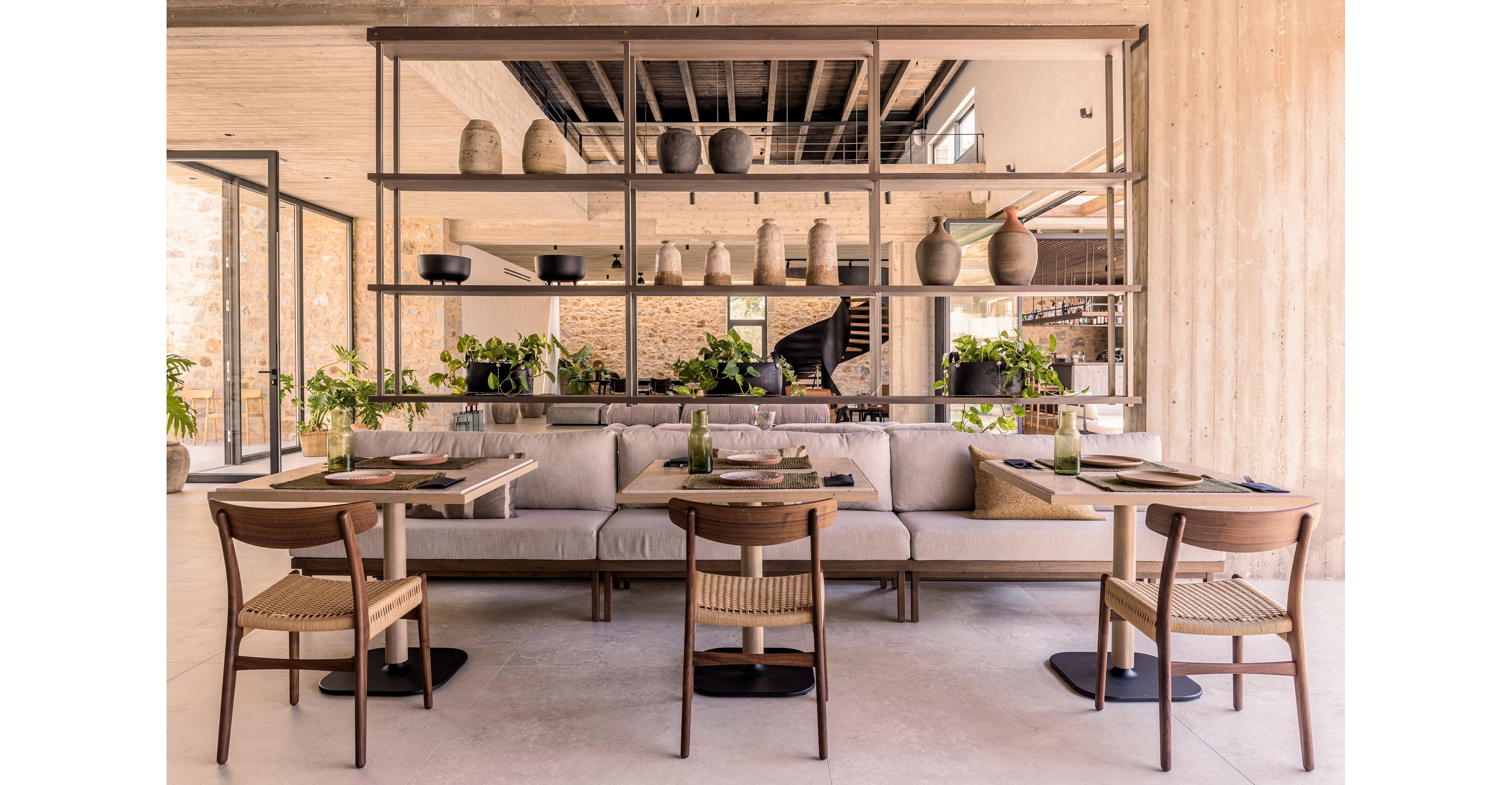 Theros All Suite Hotel