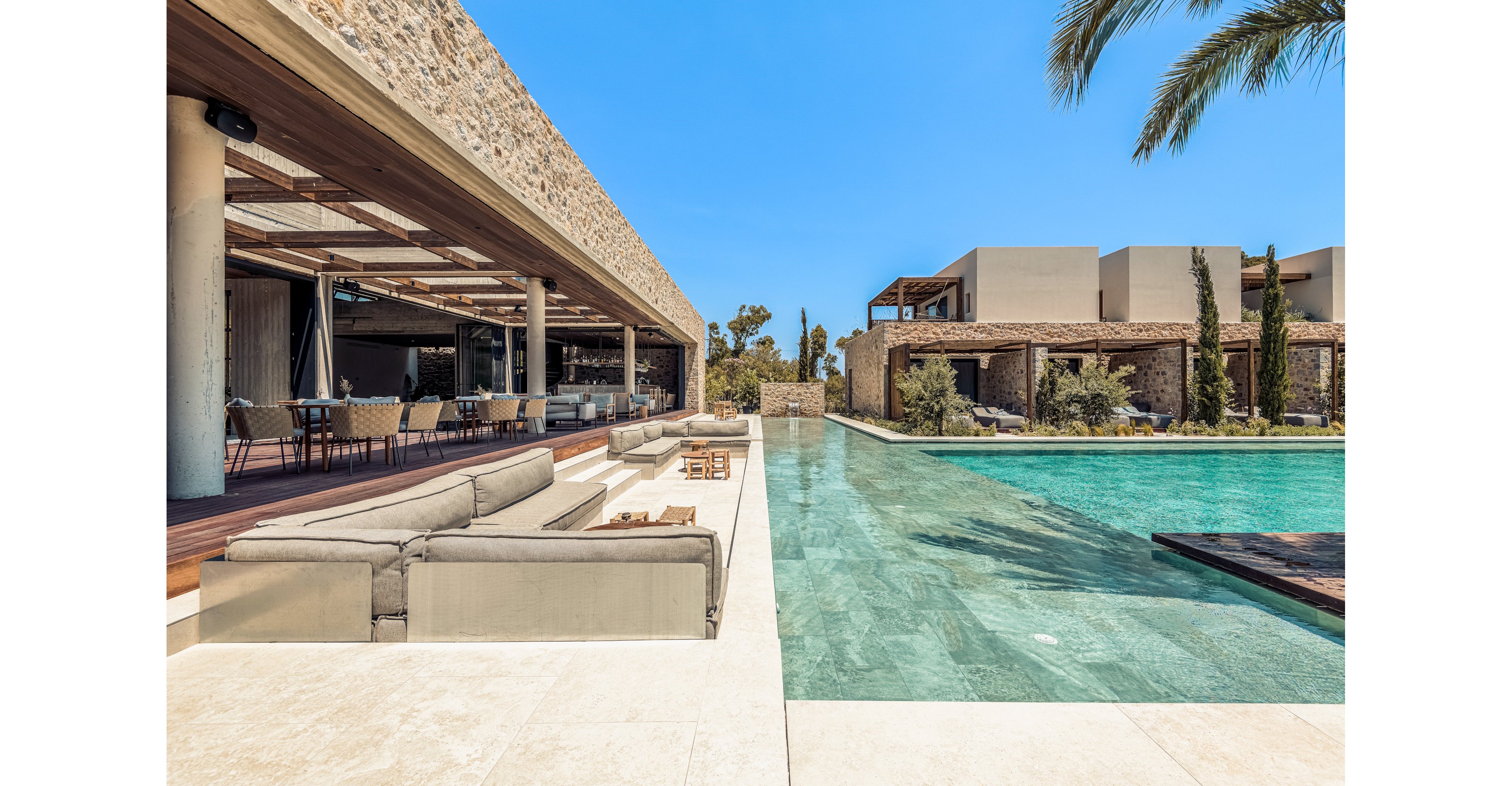 Theros All Suite Hotel