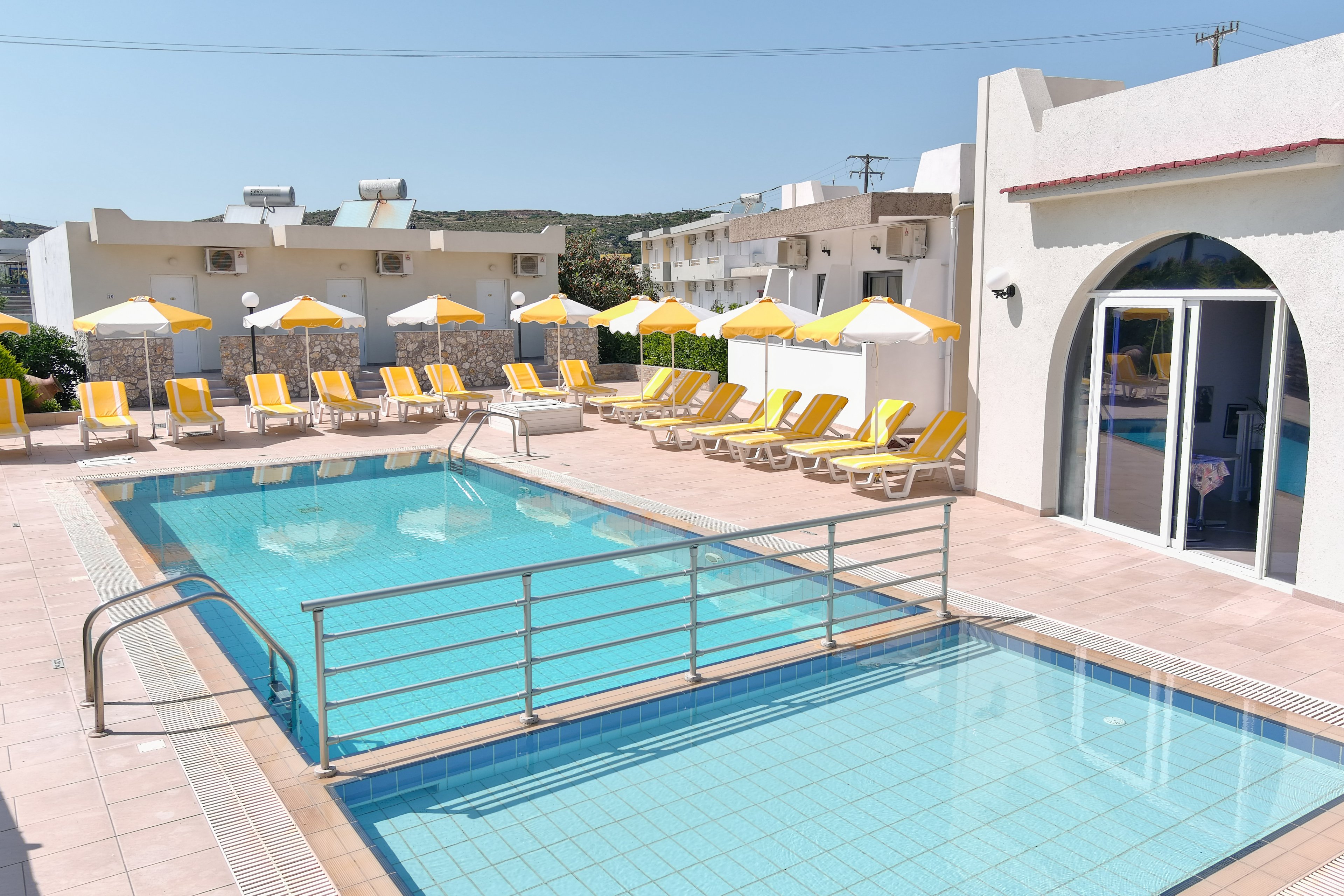 Artemis & Katherina Apartments