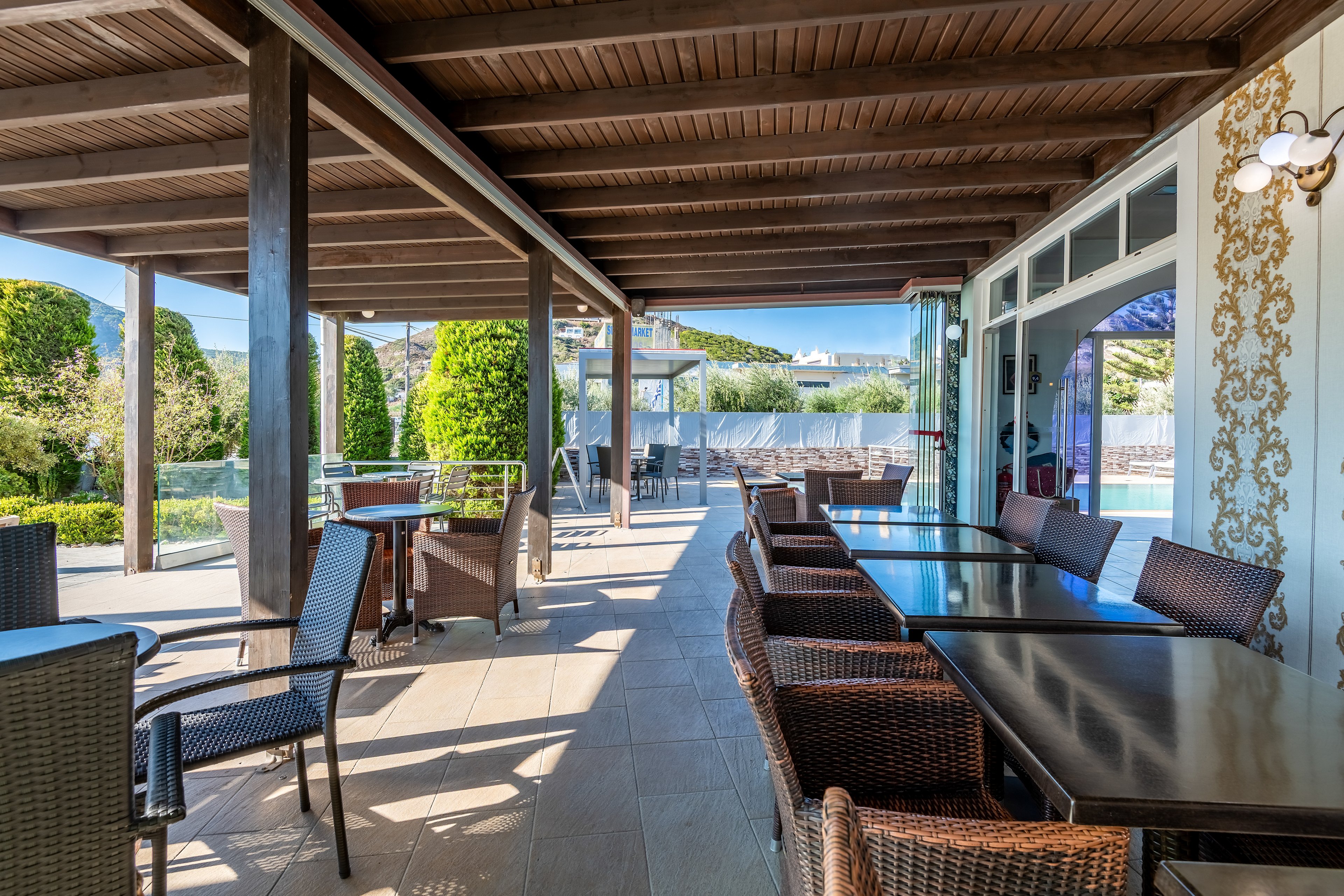 Artemis & Katherina Apartments