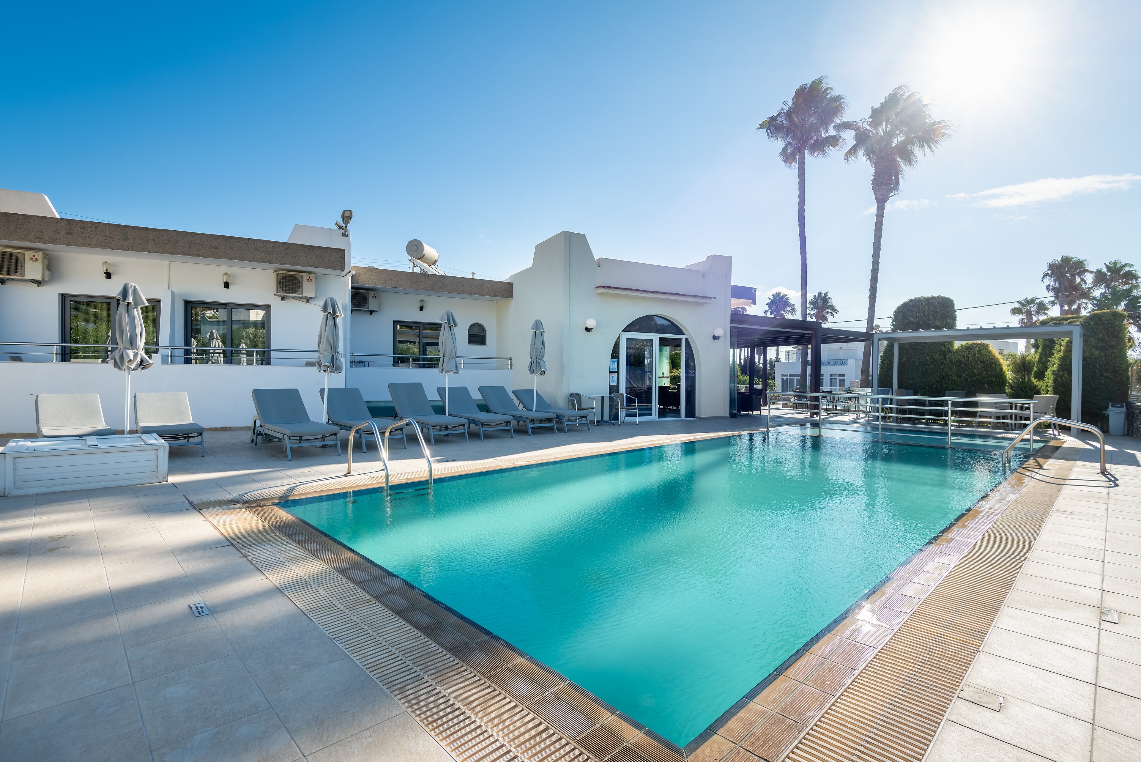 Artemis & Katherina Apartments