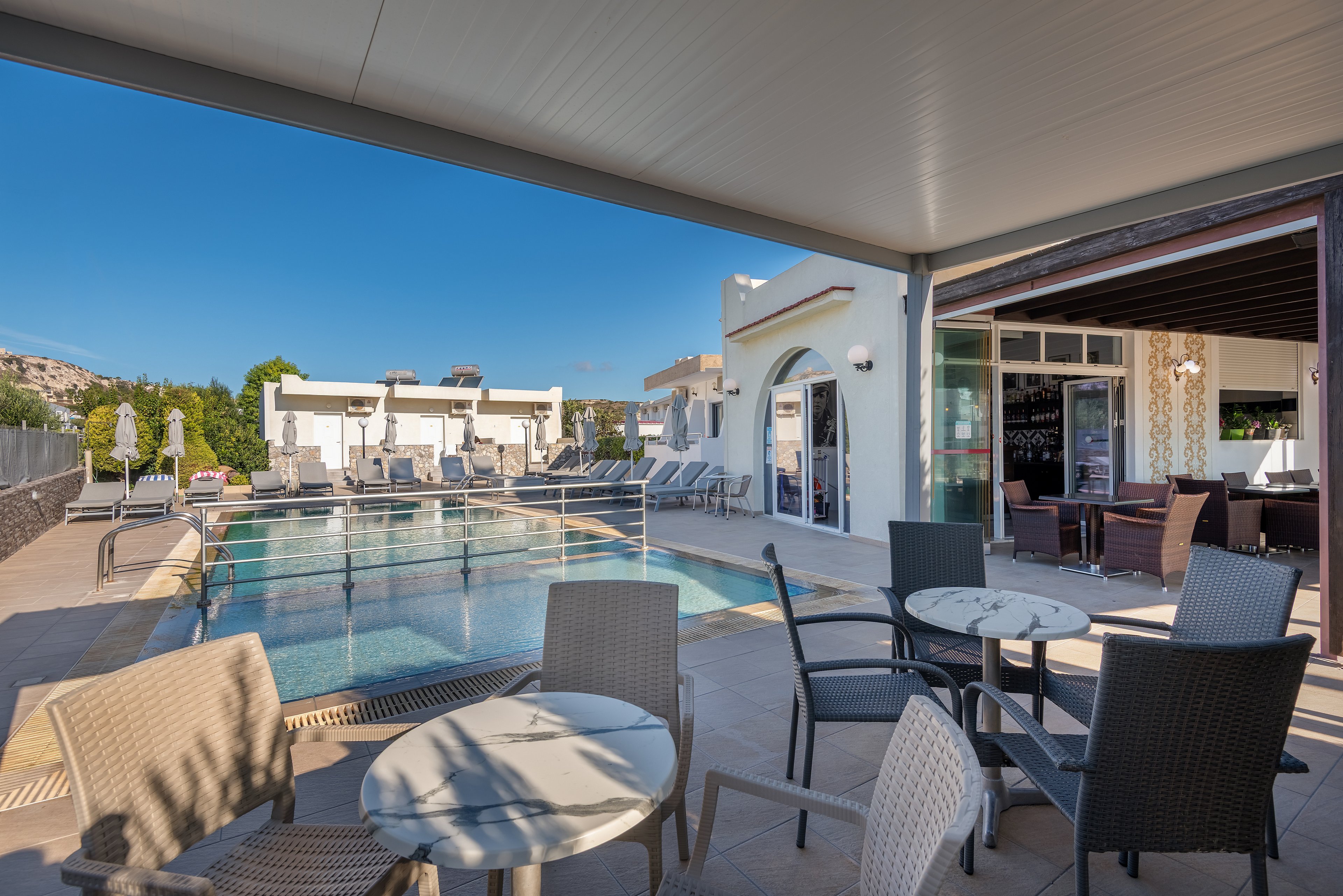 Artemis & Katherina Apartments