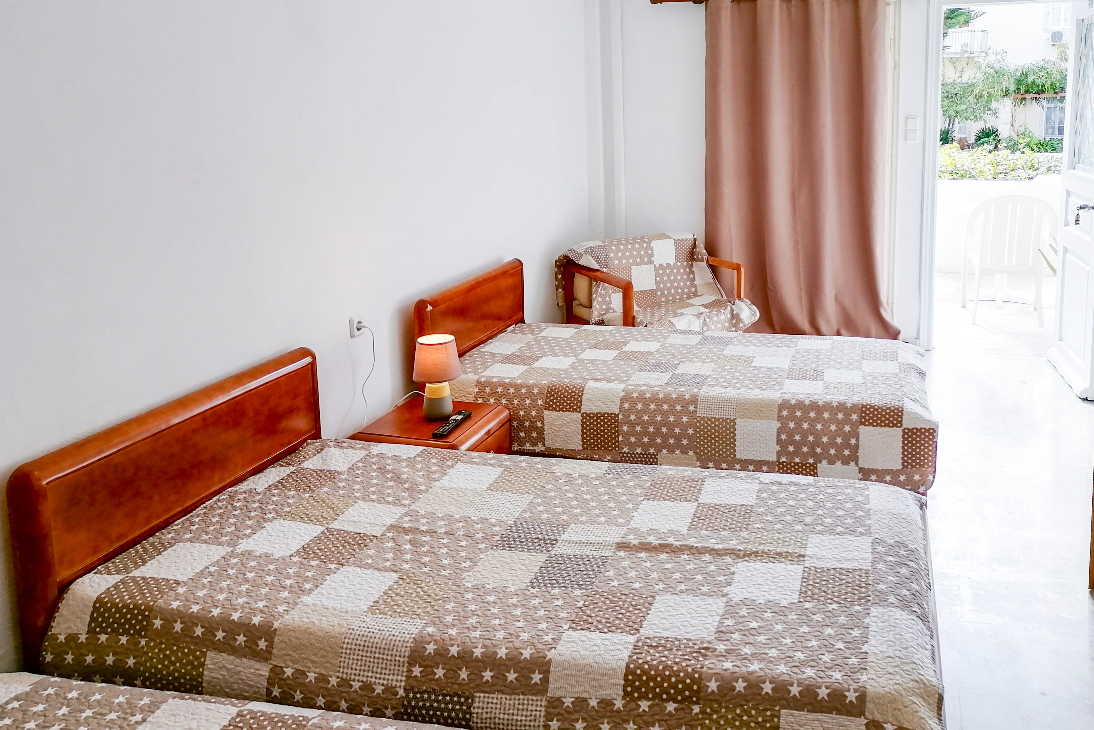 Katerina Studios and Apartments