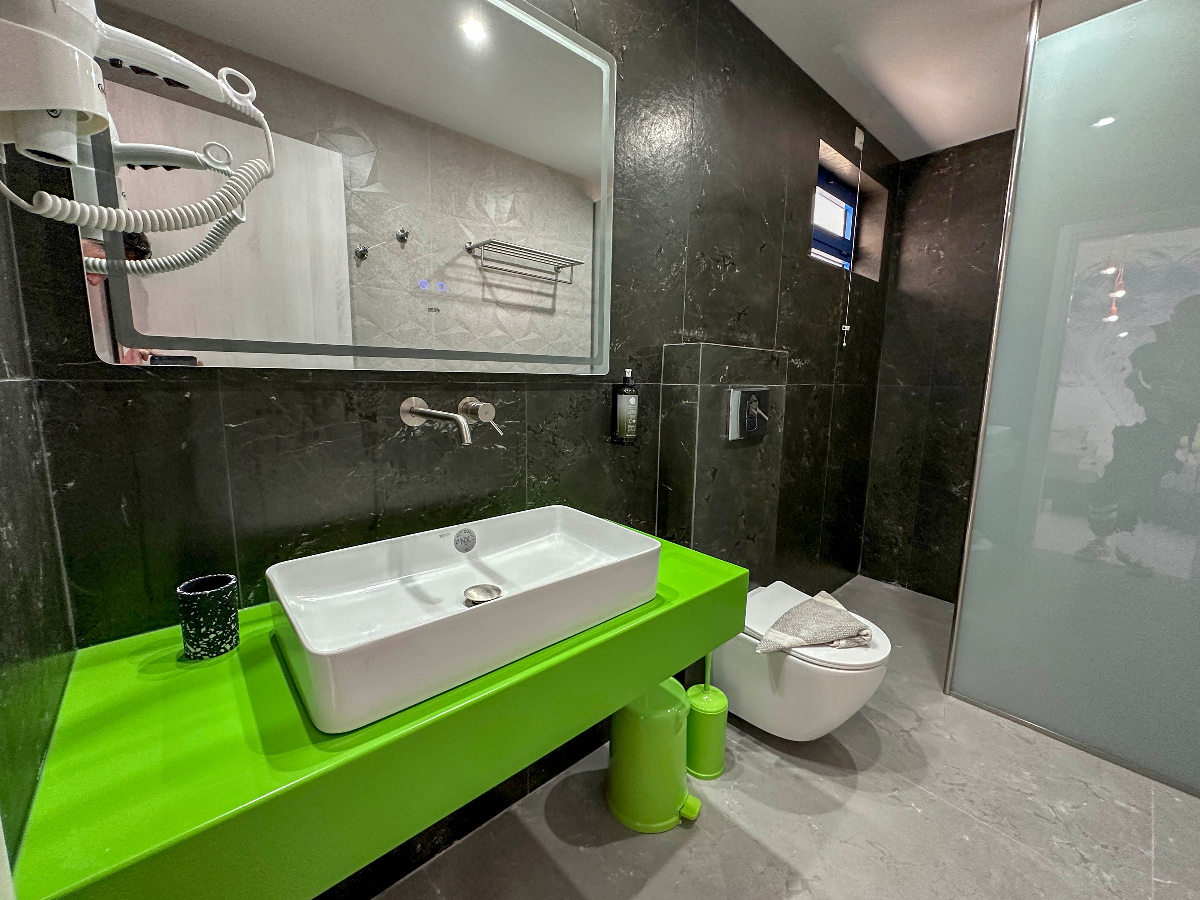 Bouradanis Art Hotel