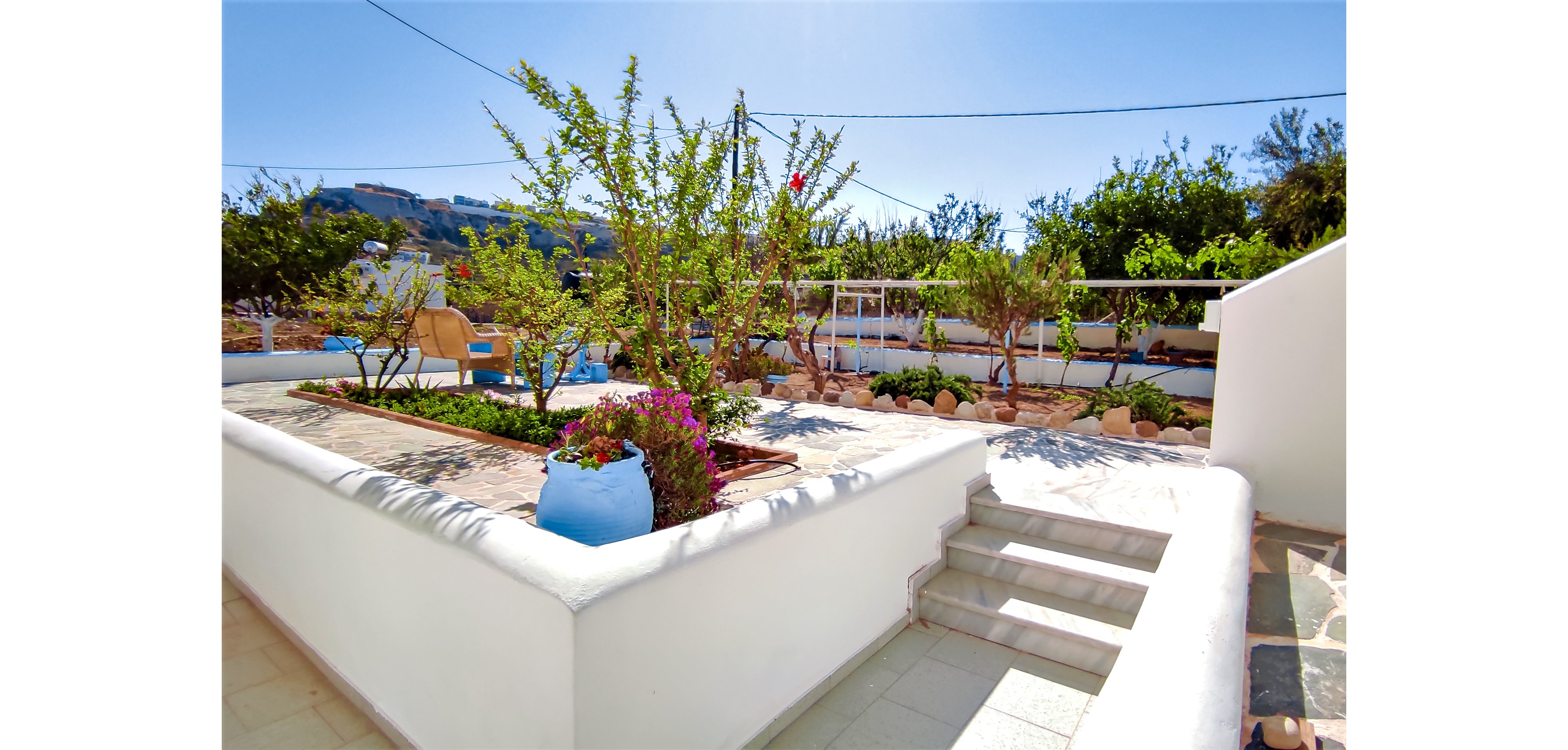 Peros Mayflower Family Studios