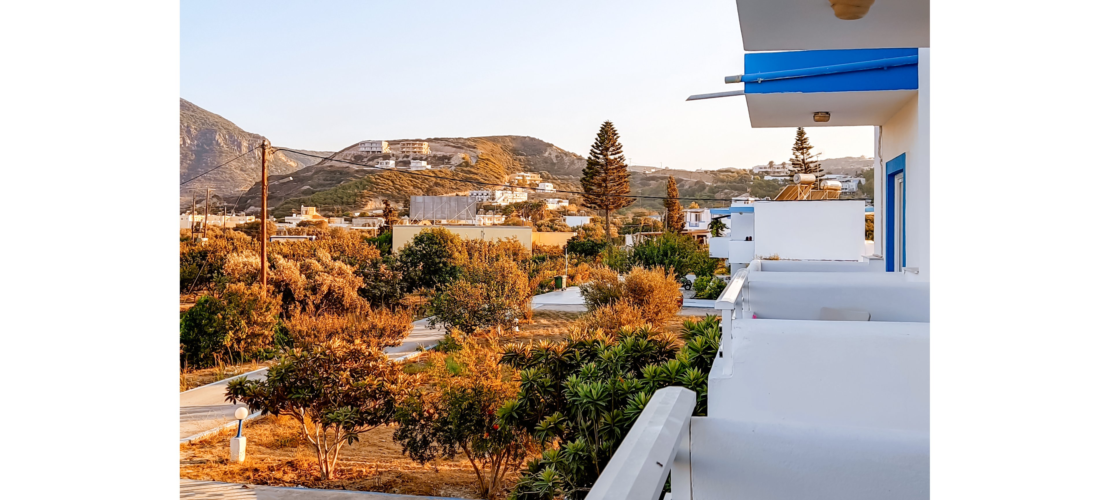 Peros Mayflower Family Studios