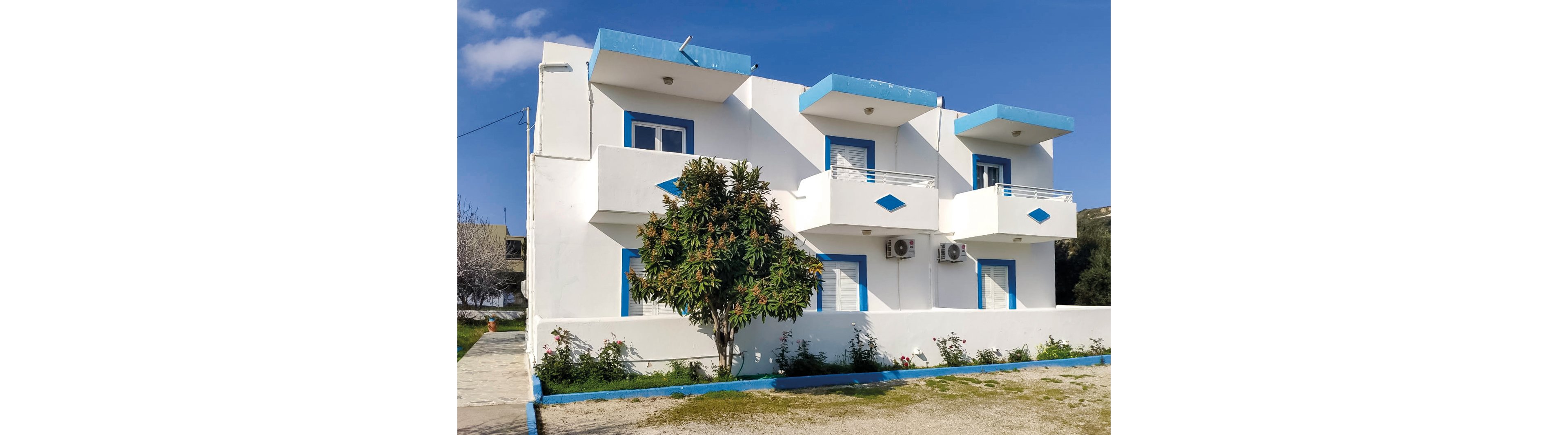 Peros Mayflower Family Studios