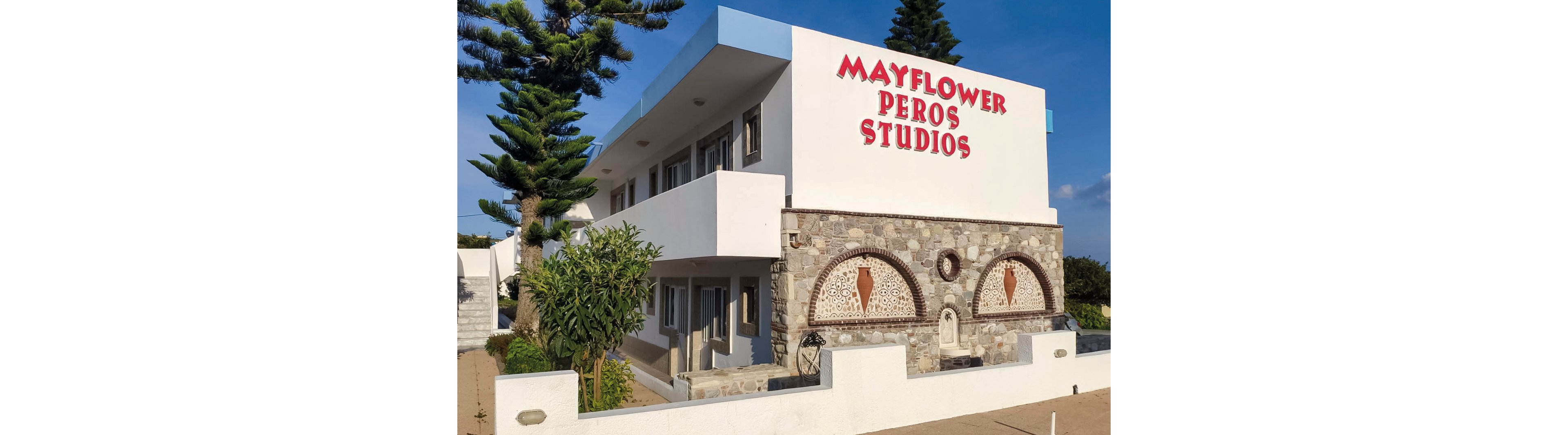 Peros Mayflower Family Studios