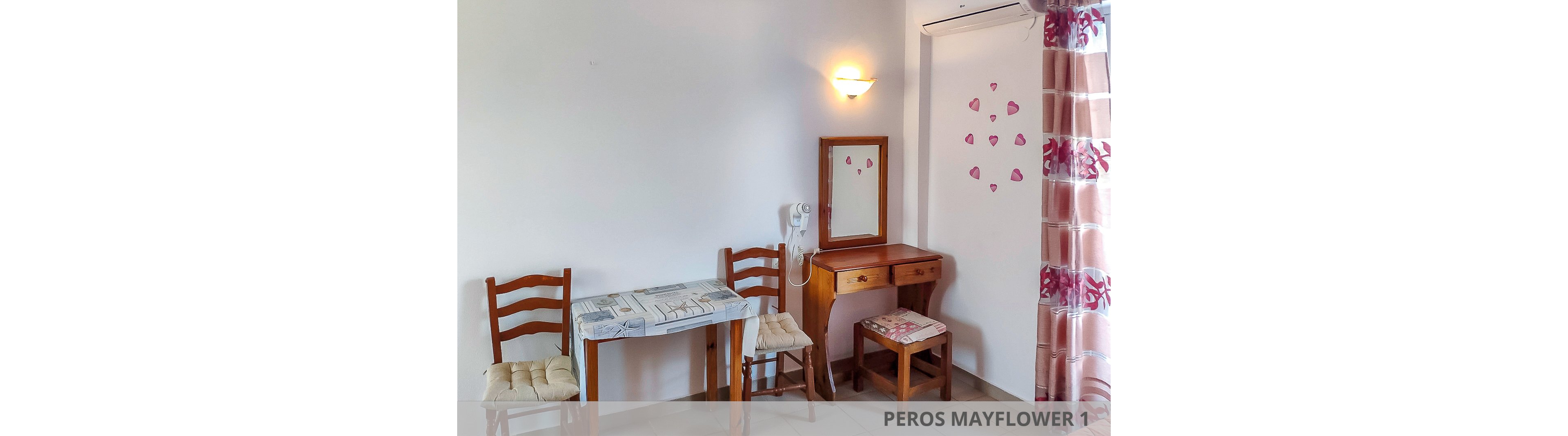 Peros Mayflower Family Studios