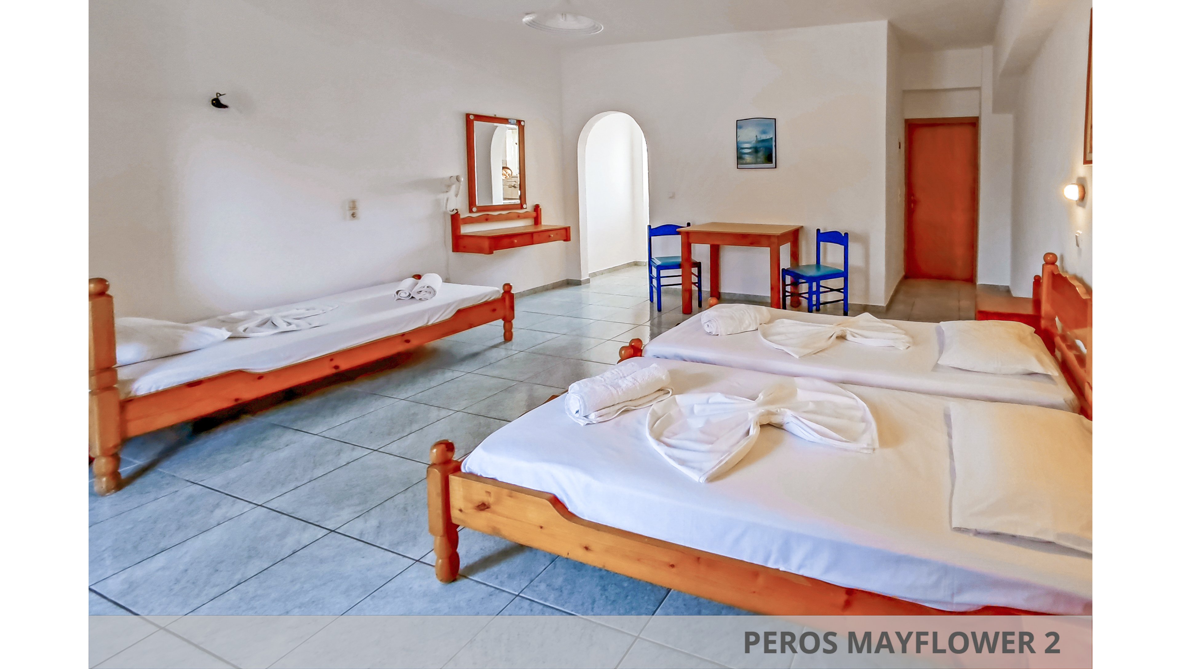 Peros Mayflower Family Studios