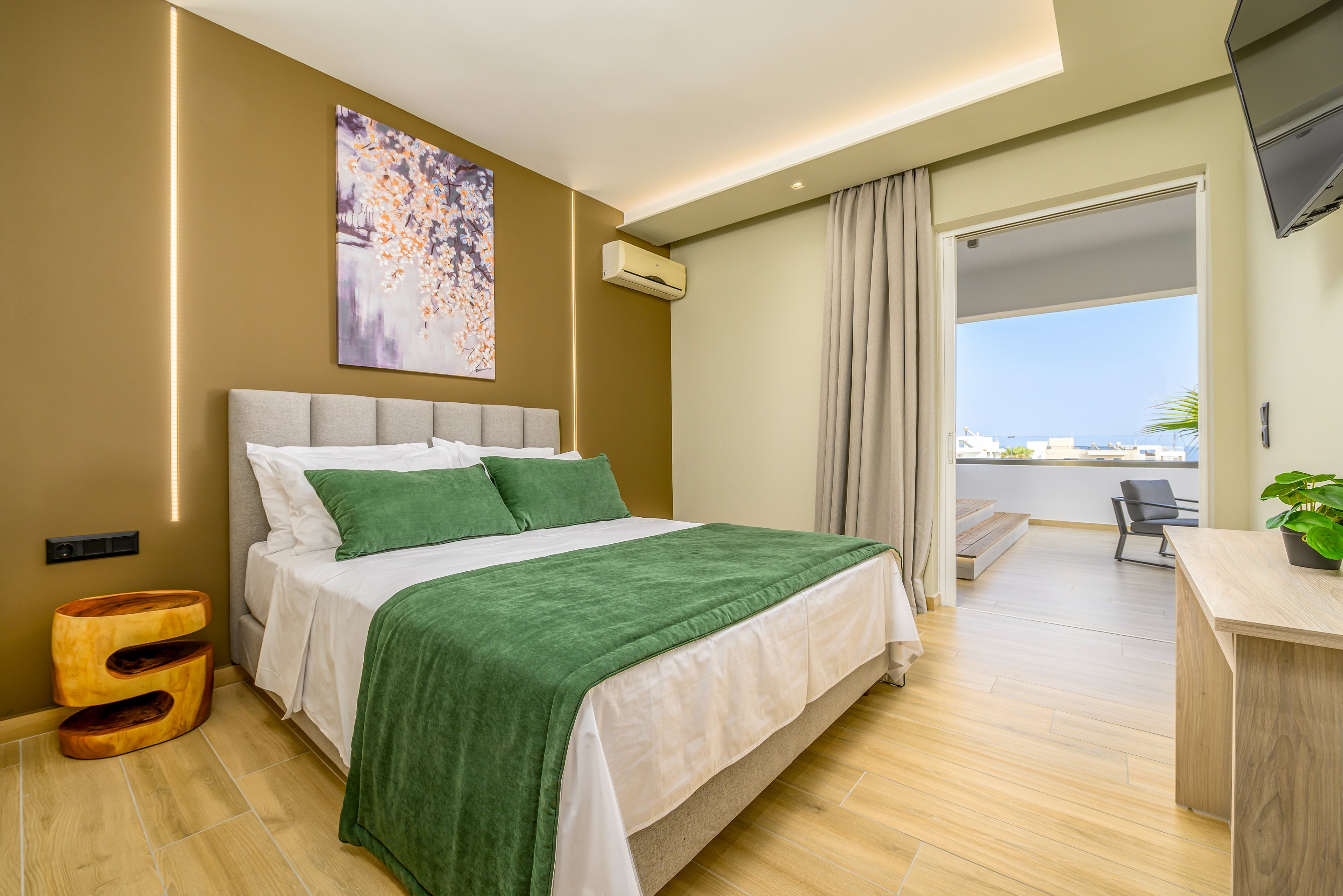 Nicolas Grand Suites