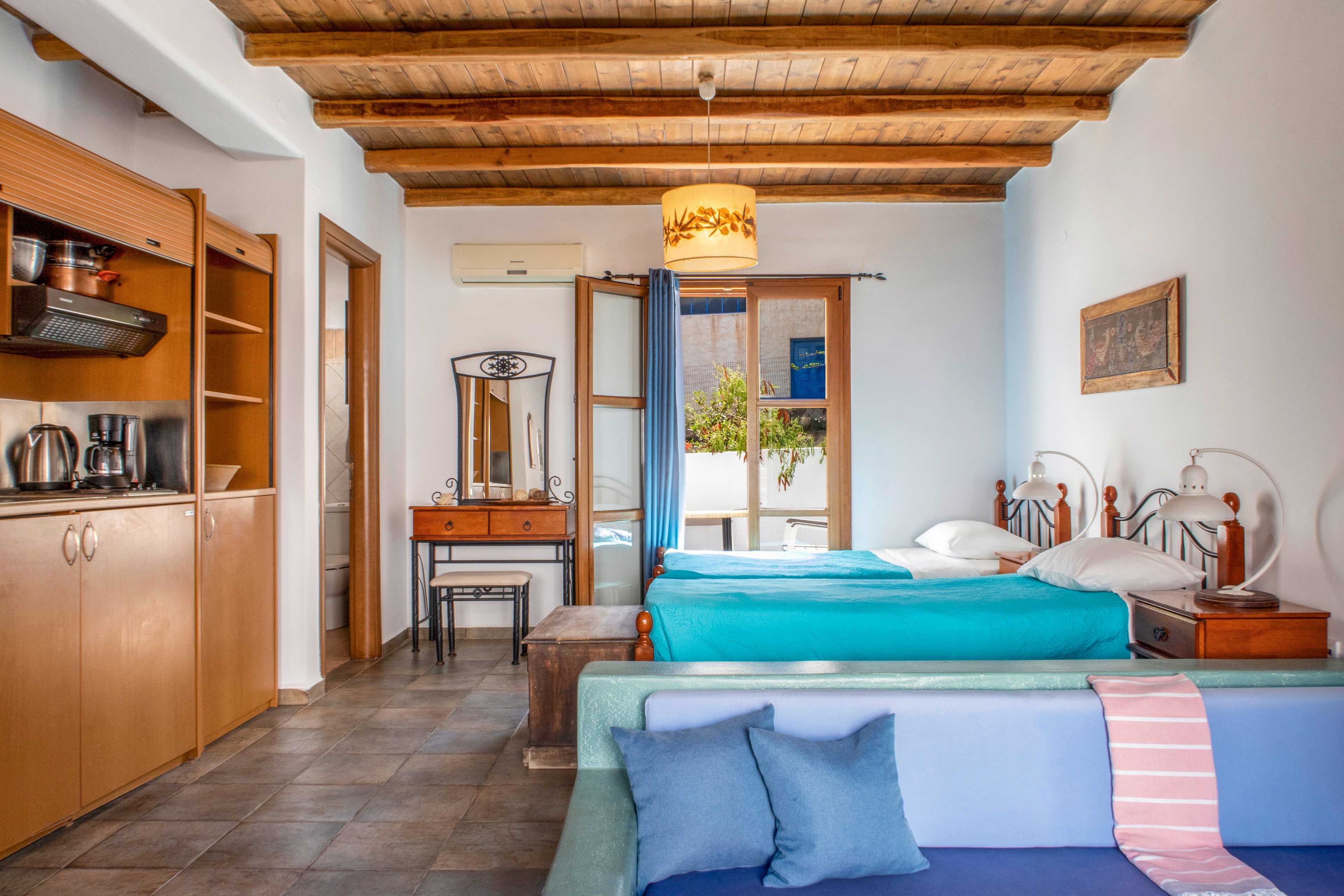 Panteli Beach Studios & Apartments