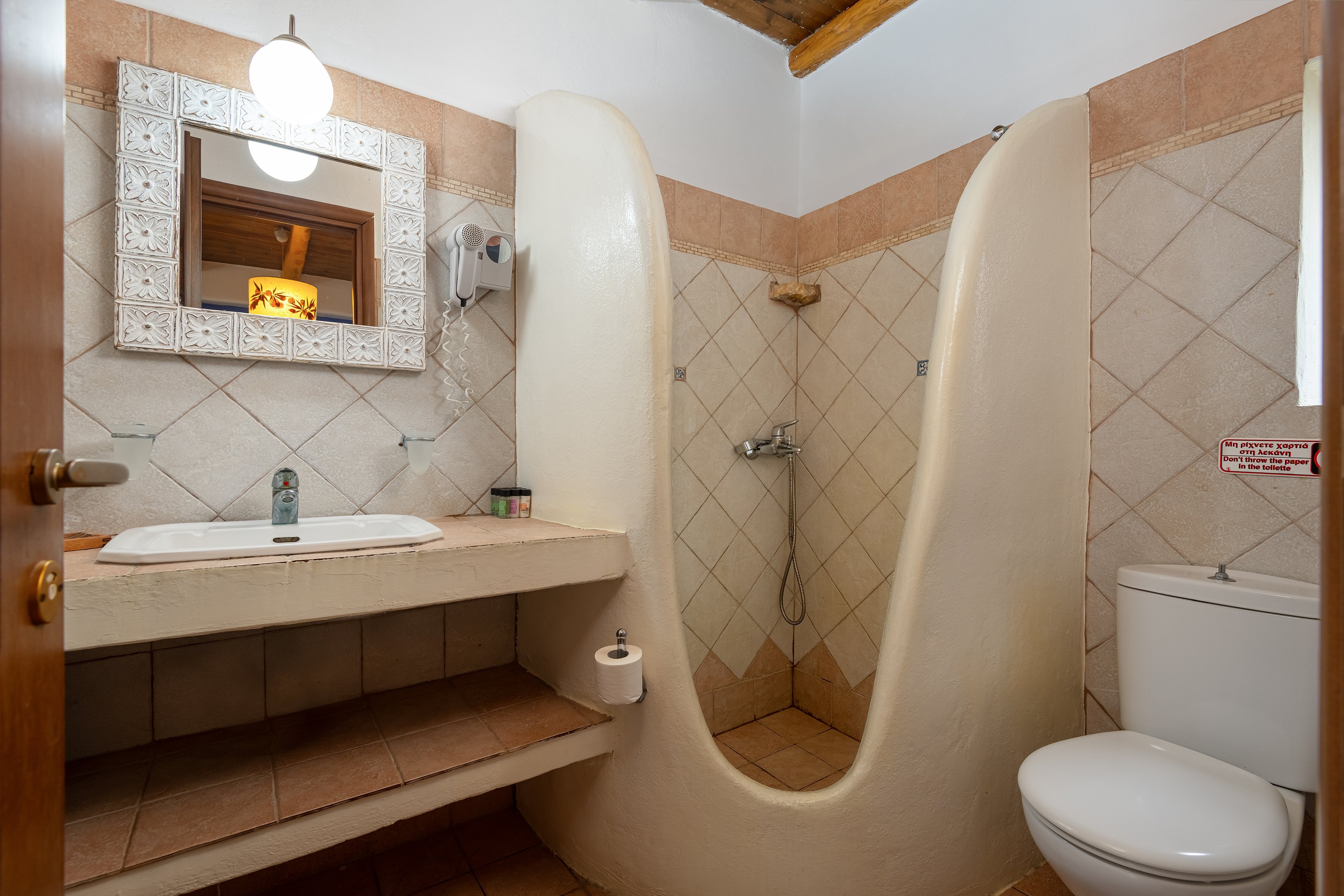 Panteli Beach Studios & Apartments