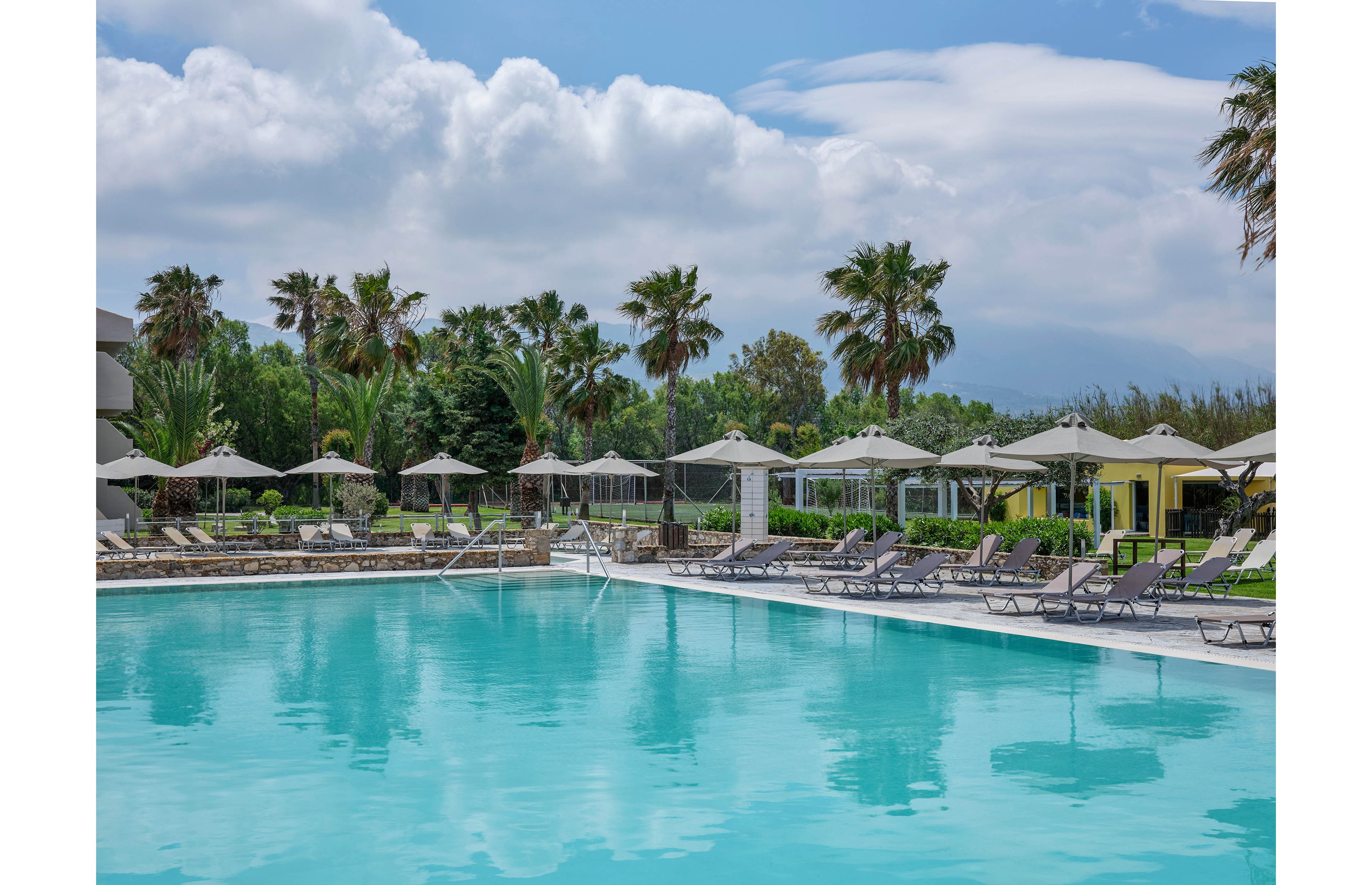 Atlantica Thalassa Hotel