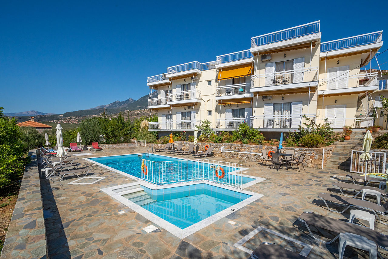 Litsa Apartments