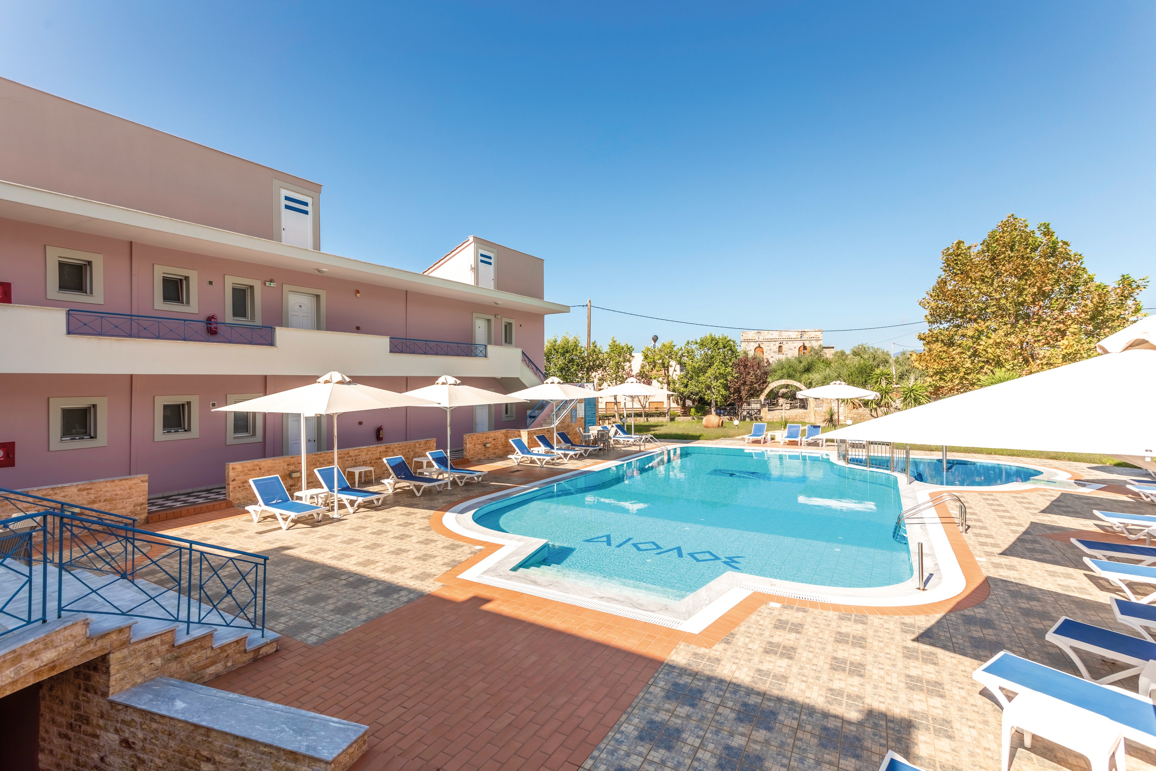 Aiolos Hotel Apartments