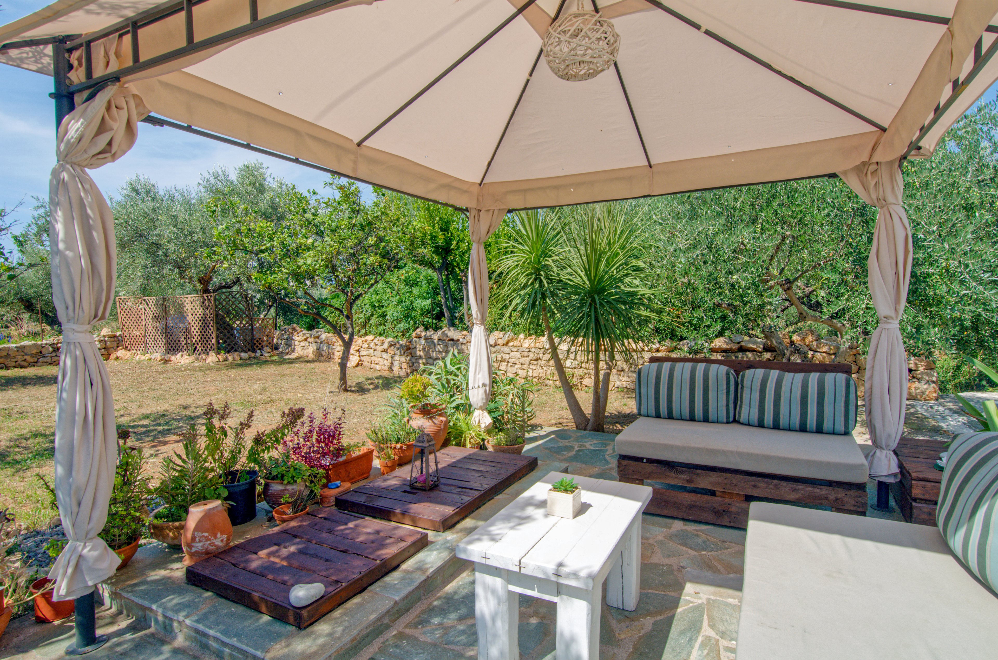 Alexandra Apartments