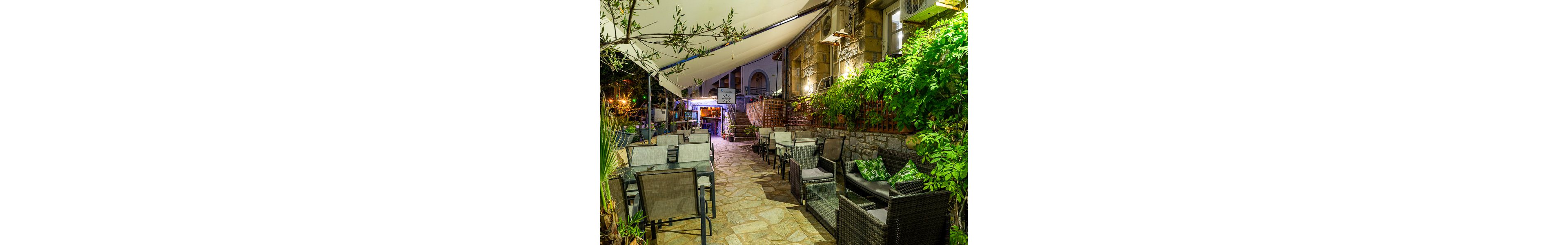 Potamaki Studios & Apartments