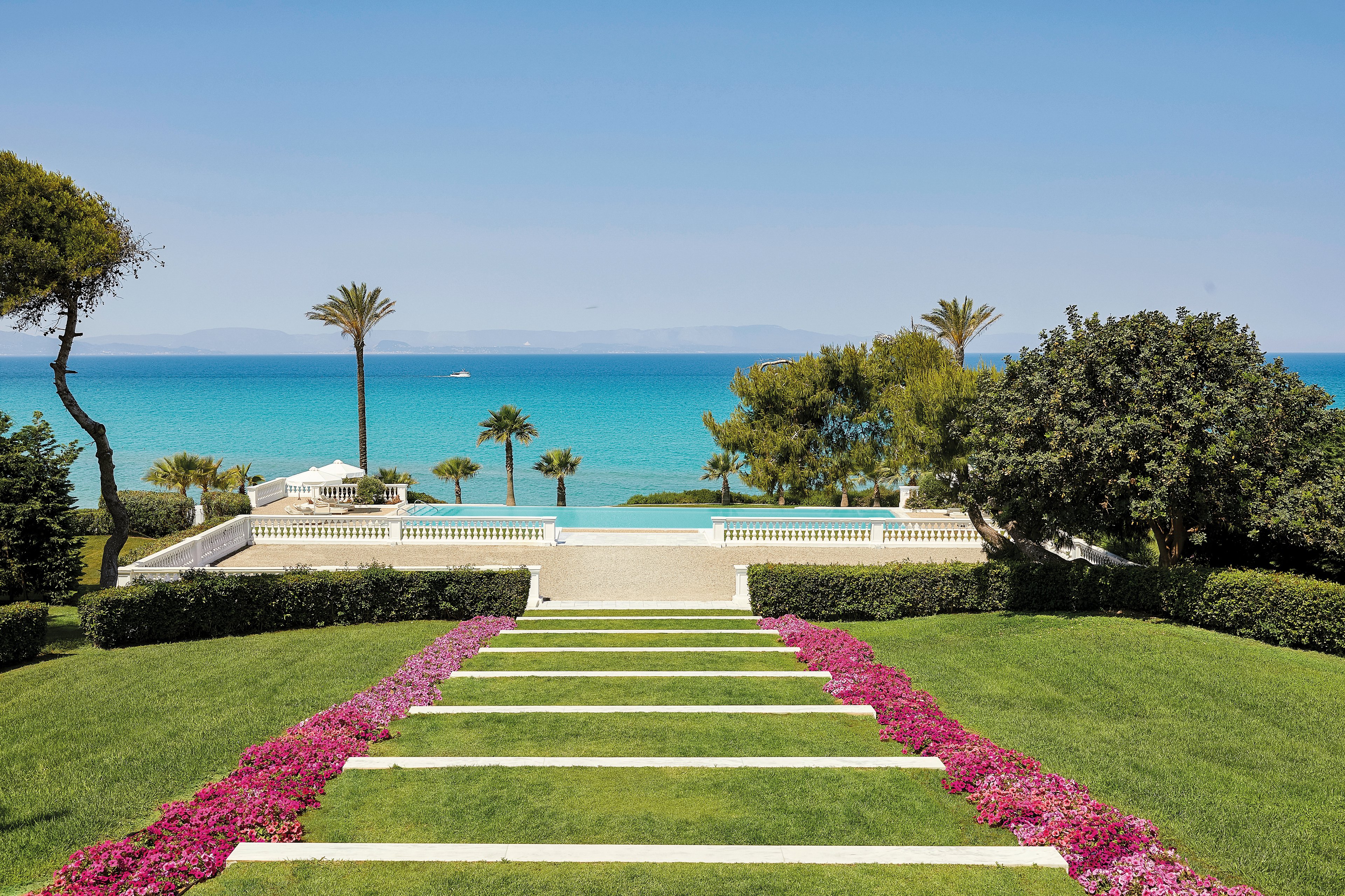 Mandola Rosa A Grecotel Resort To Live at Riviera Olympia