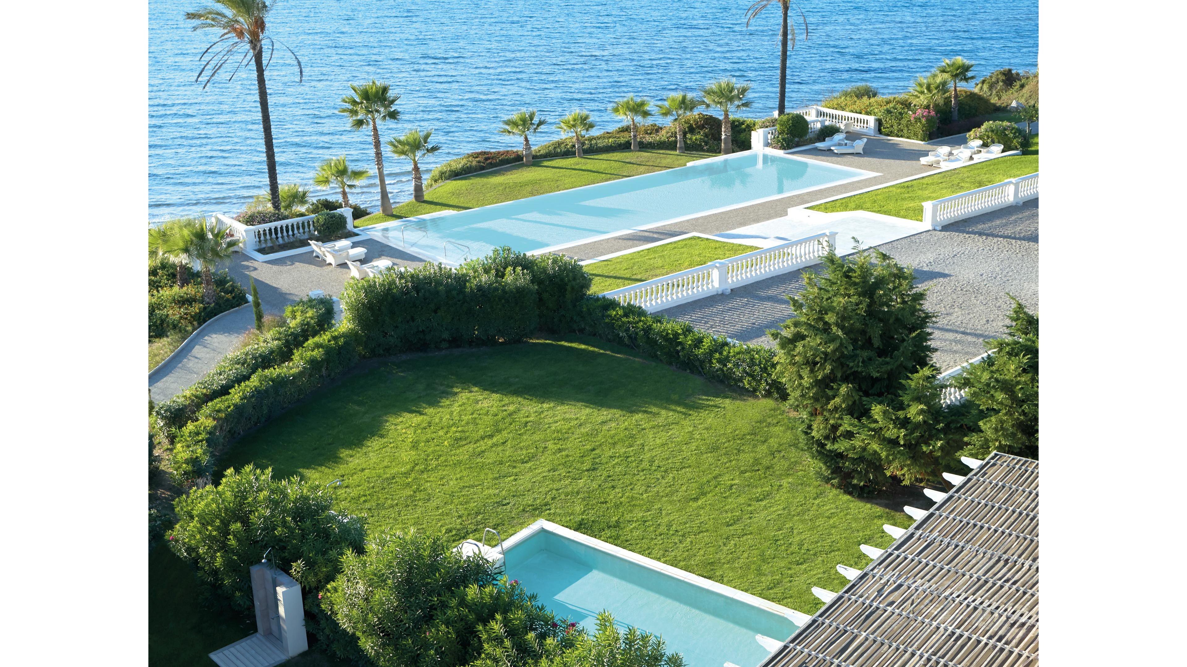 Mandola Rosa A Grecotel Resort To Live at Riviera Olympia