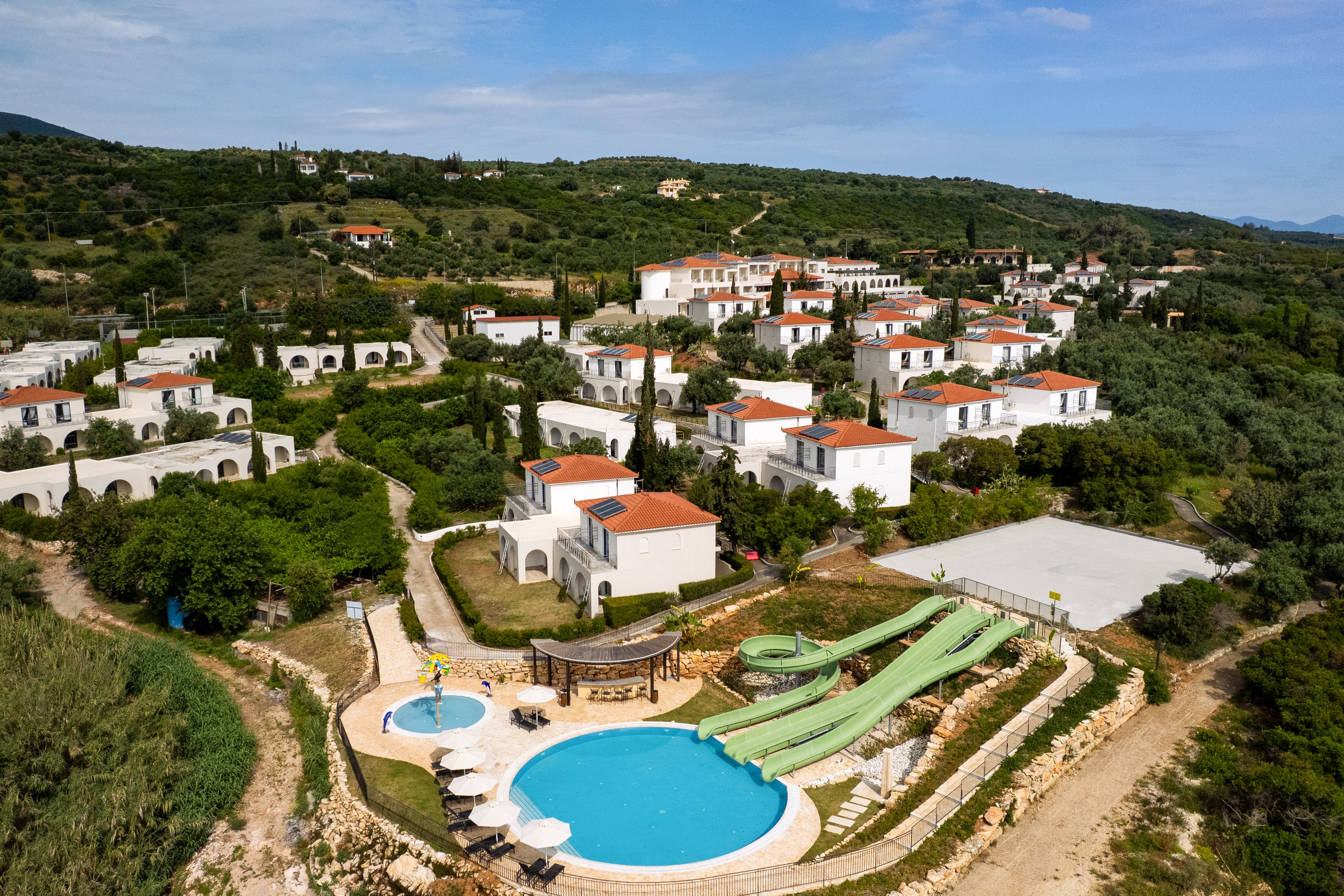 Sunrise Village Beach Hotel