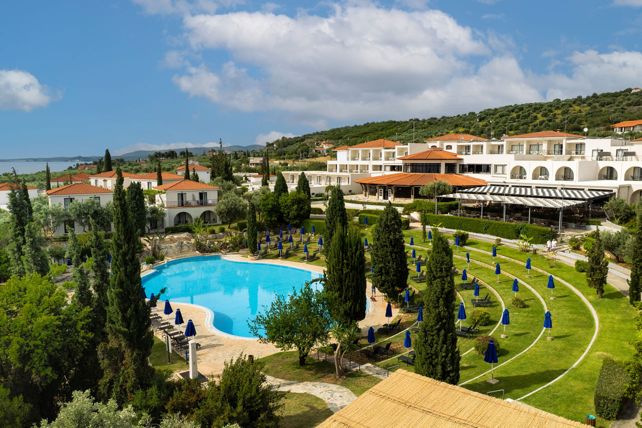 Sunrise Village Beach Hotel