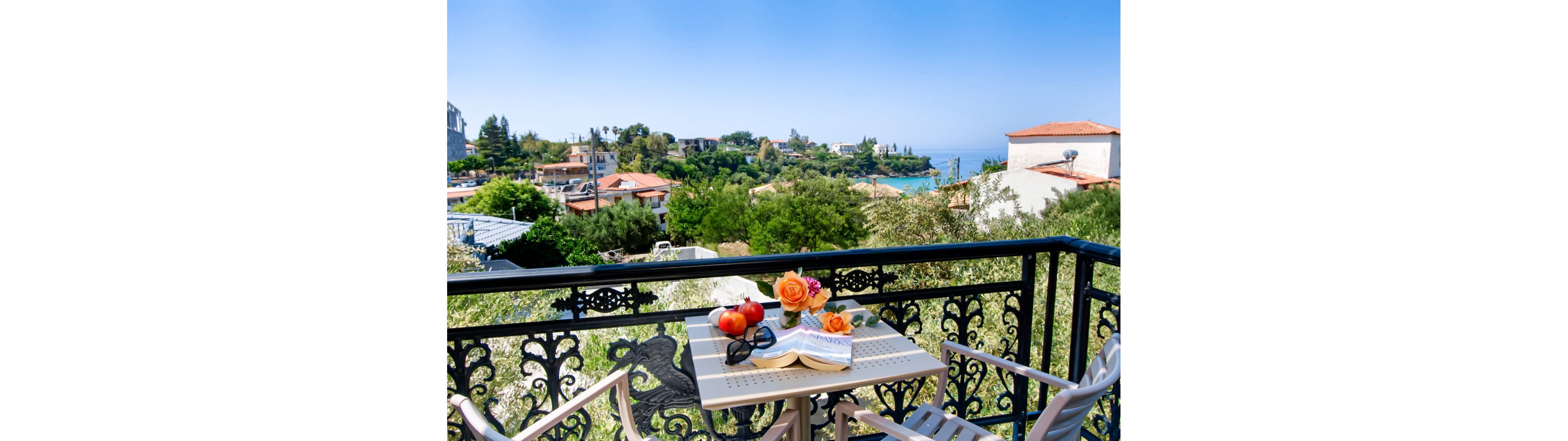 Nikas Rooms and Apartments