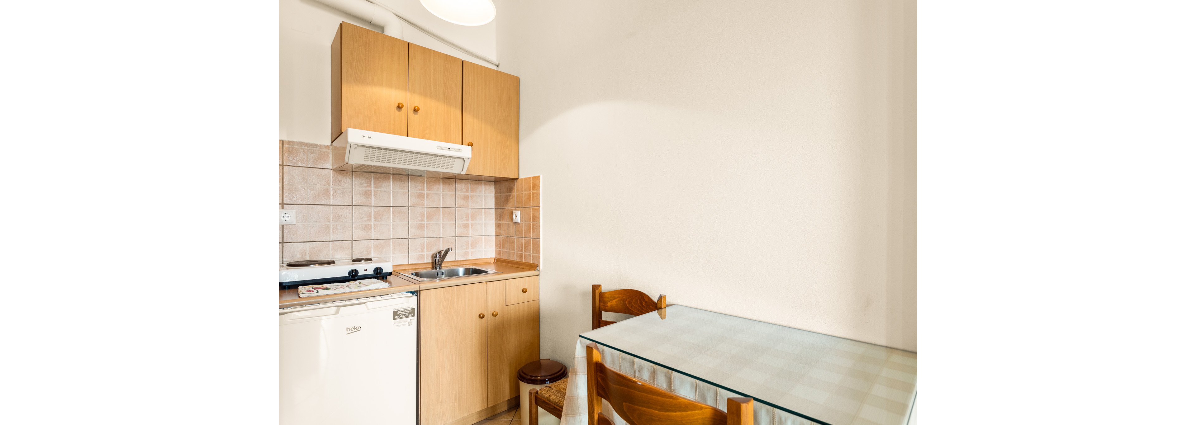 Manivrahos Studios & Apartments