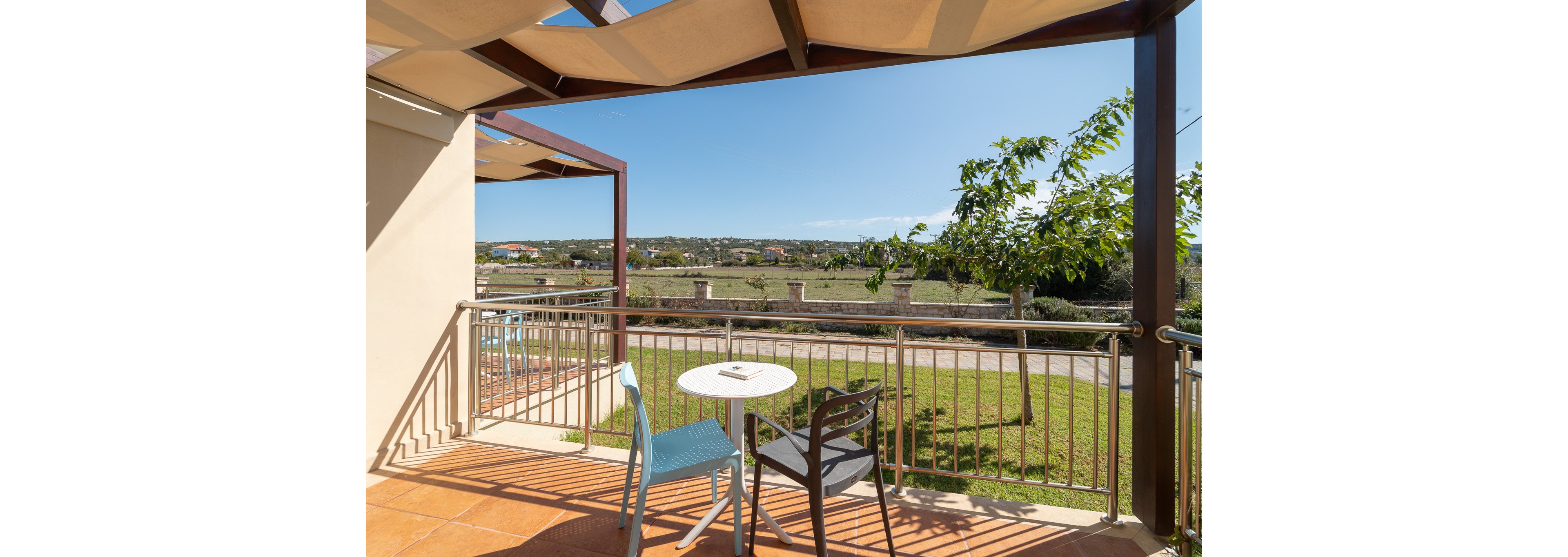 Niriides Villas Hotel