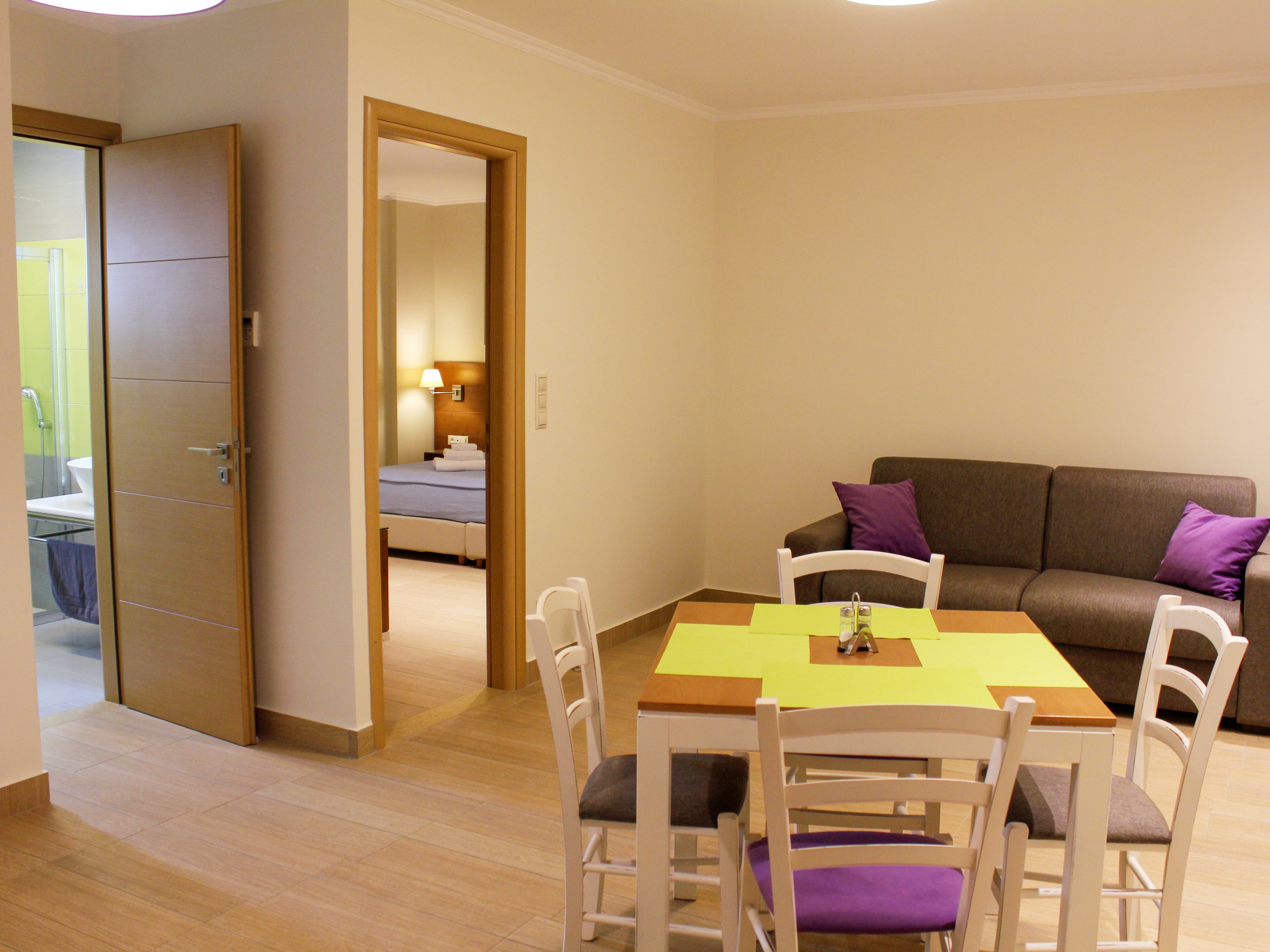 Niriides Villas Hotel