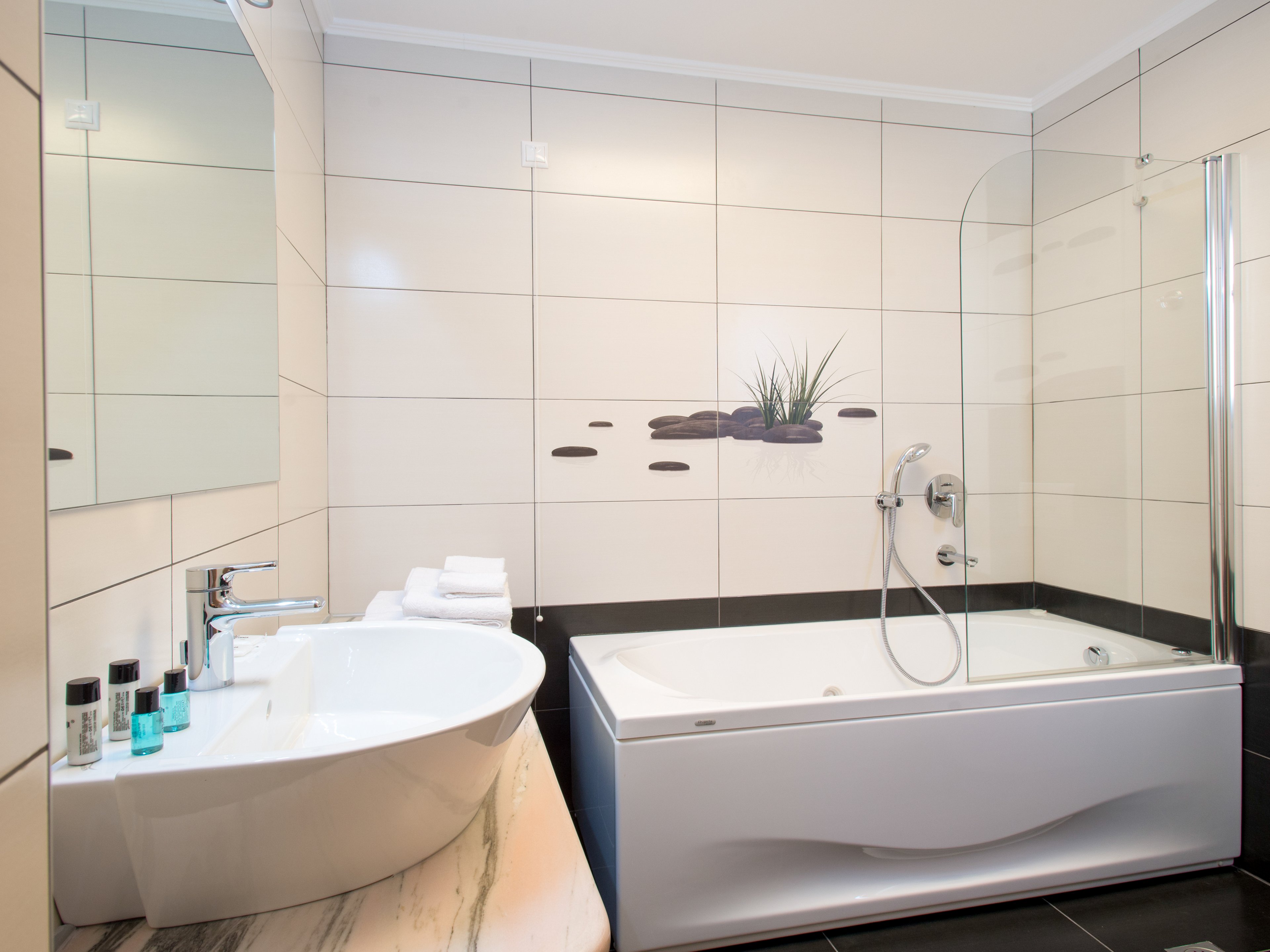 Niriides Villas Hotel