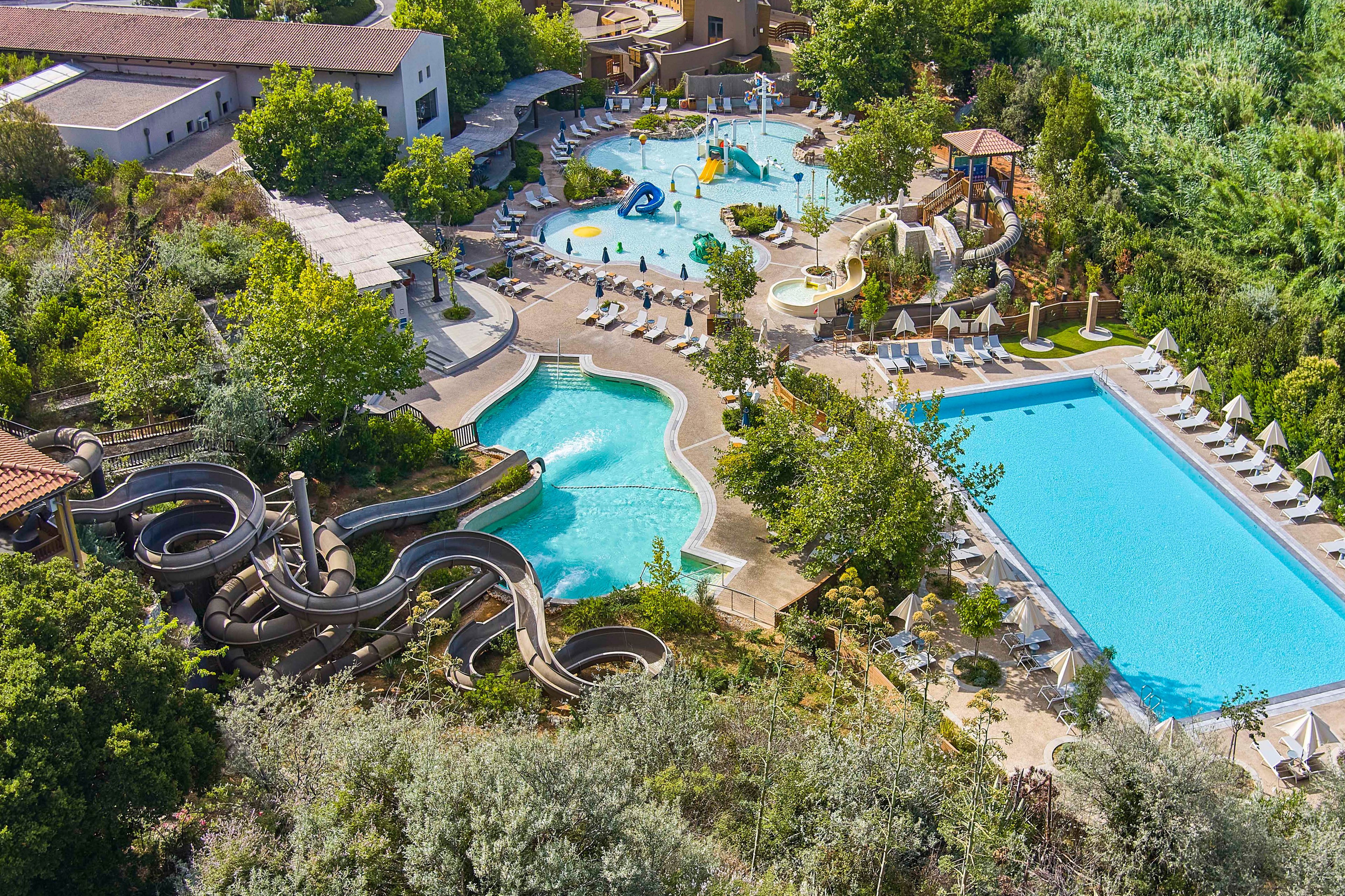 The Romanos a Luxury Collection Resort