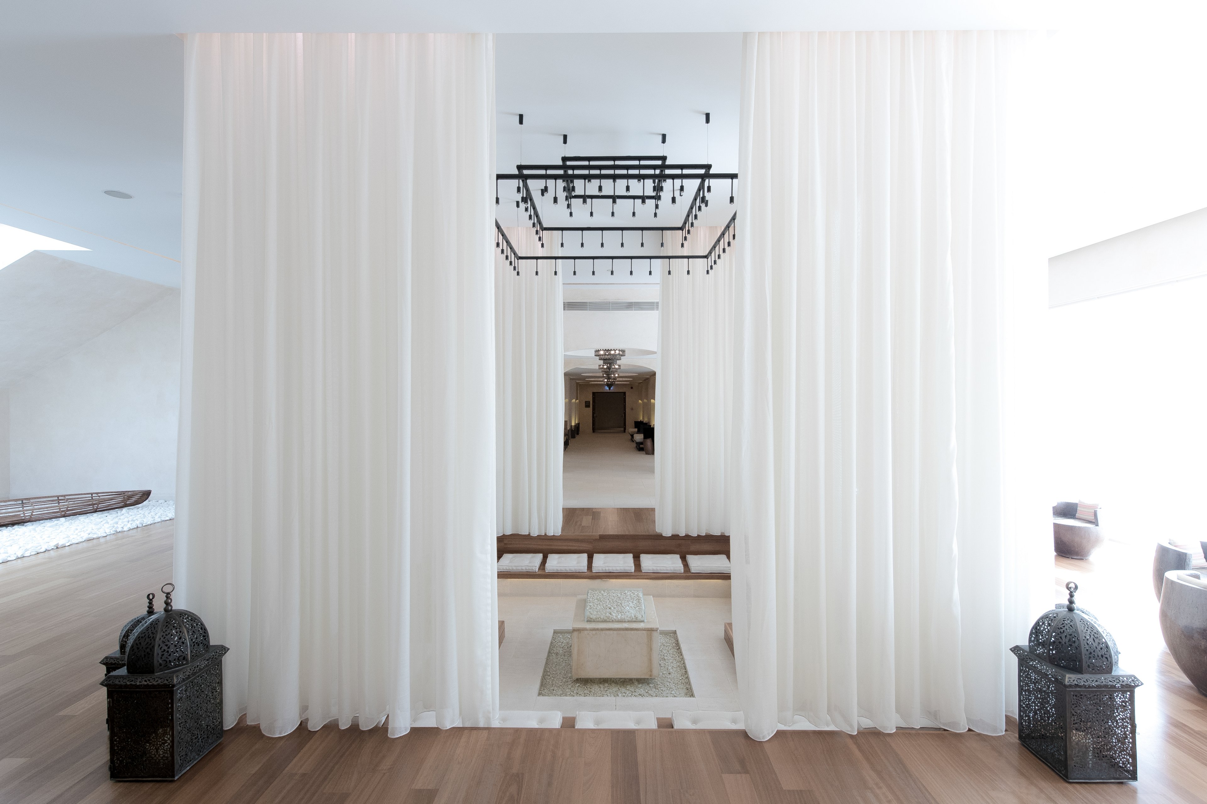 The Romanos a Luxury Collection Resort