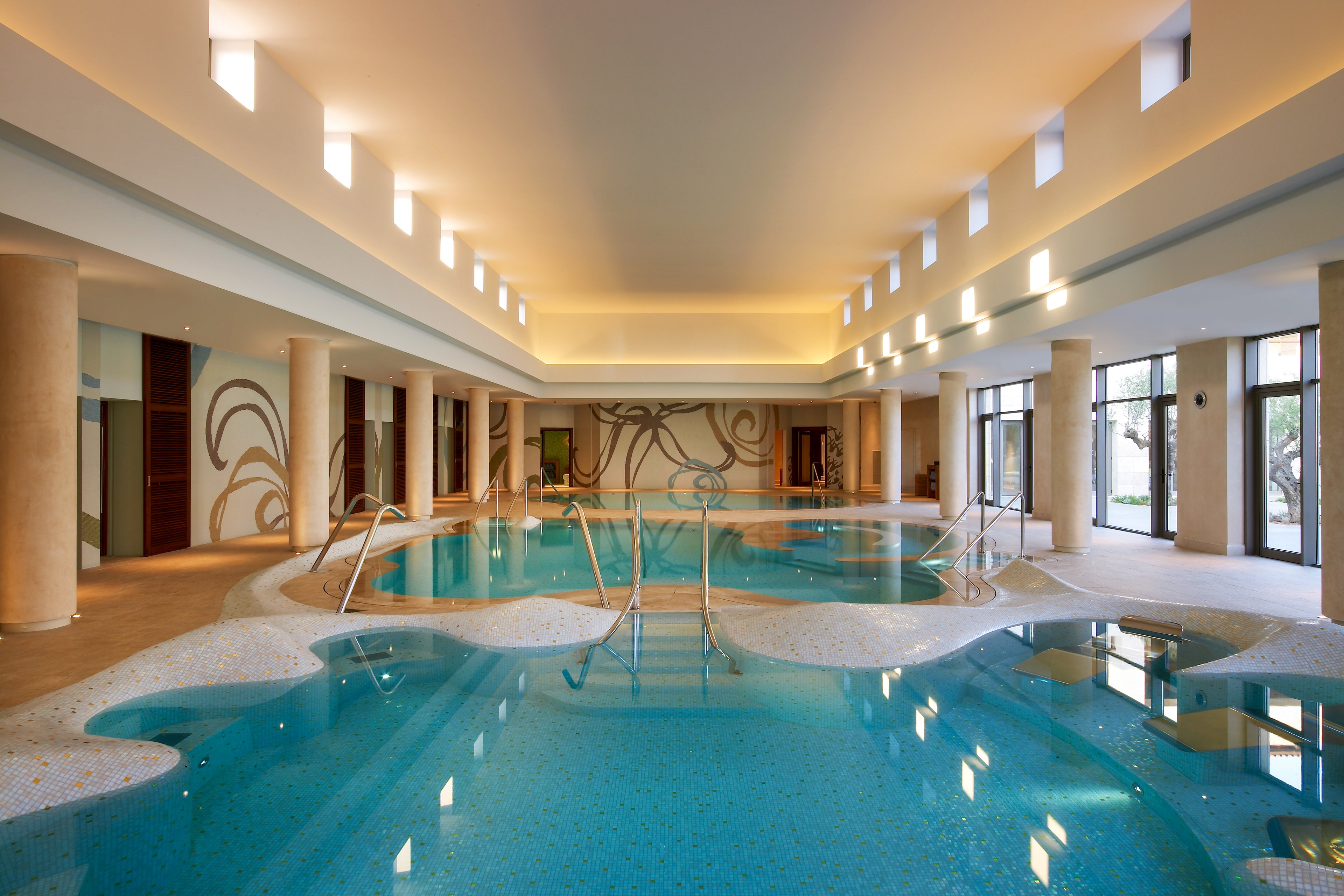 The Romanos a Luxury Collection Resort