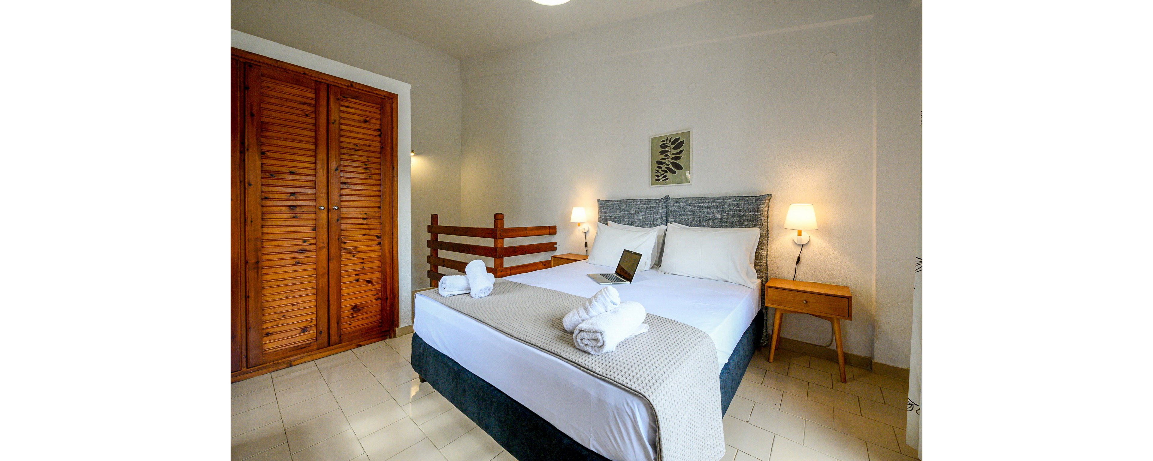 Villa Kosta Hotel & Apartments