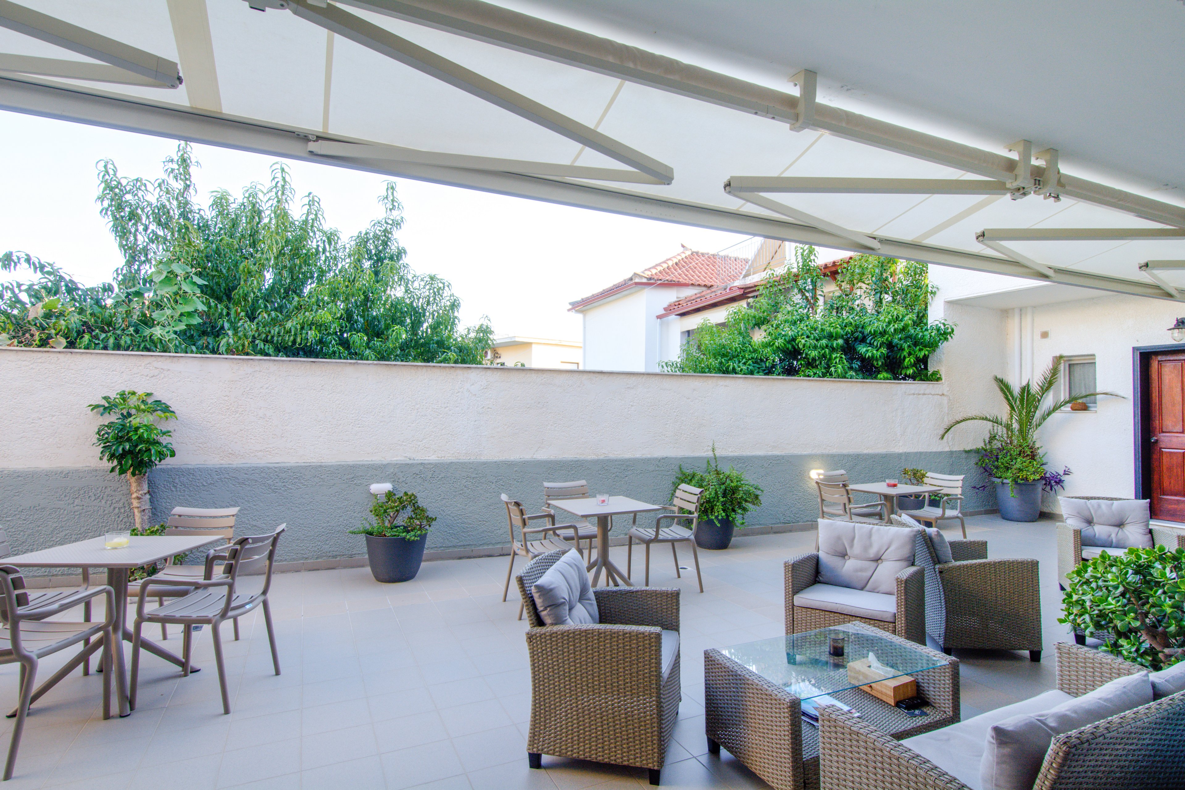 Villa Kosta Hotel & Apartments