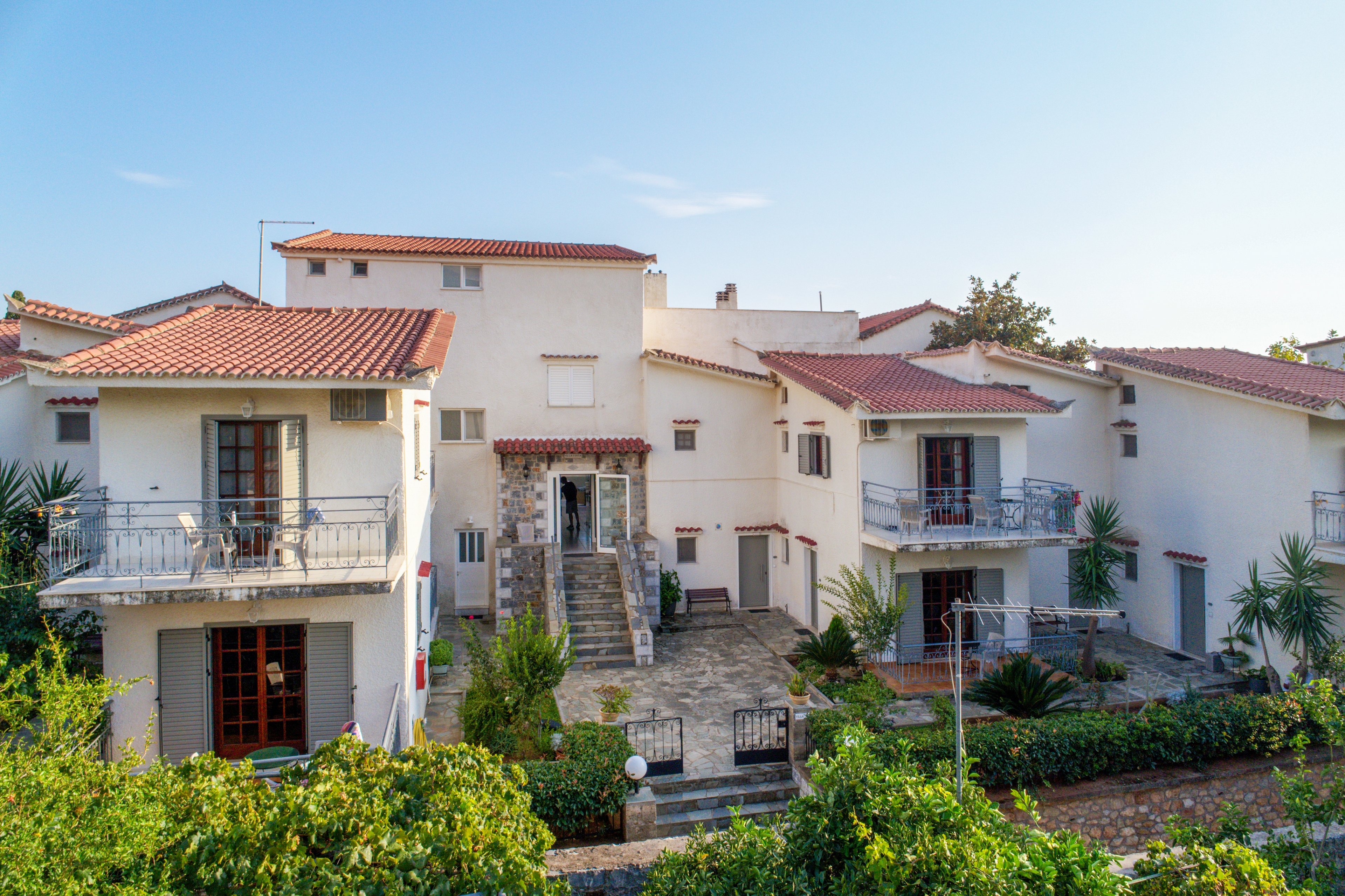 Villa Kosta Hotel & Apartments