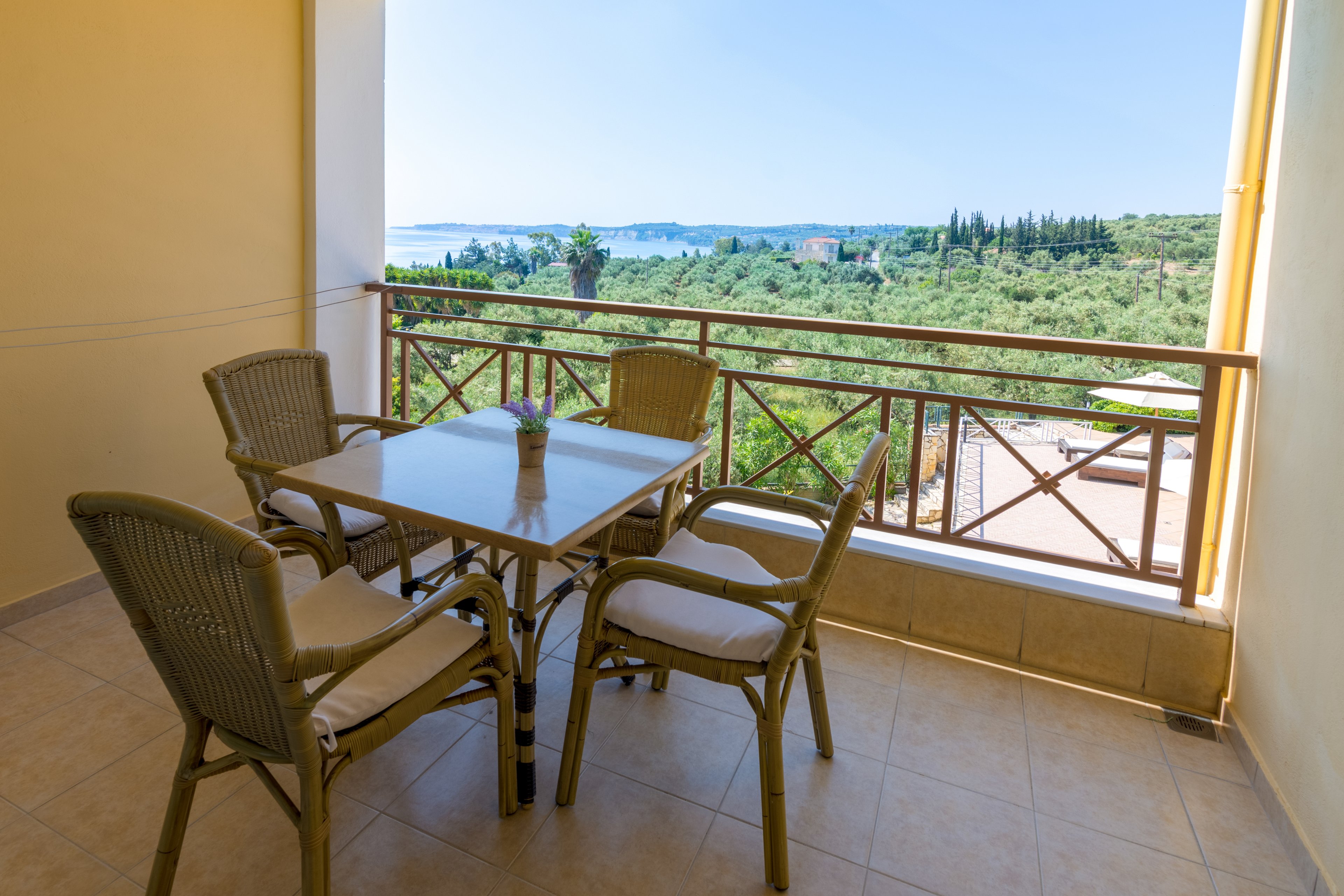 Colonides Beach Hotel