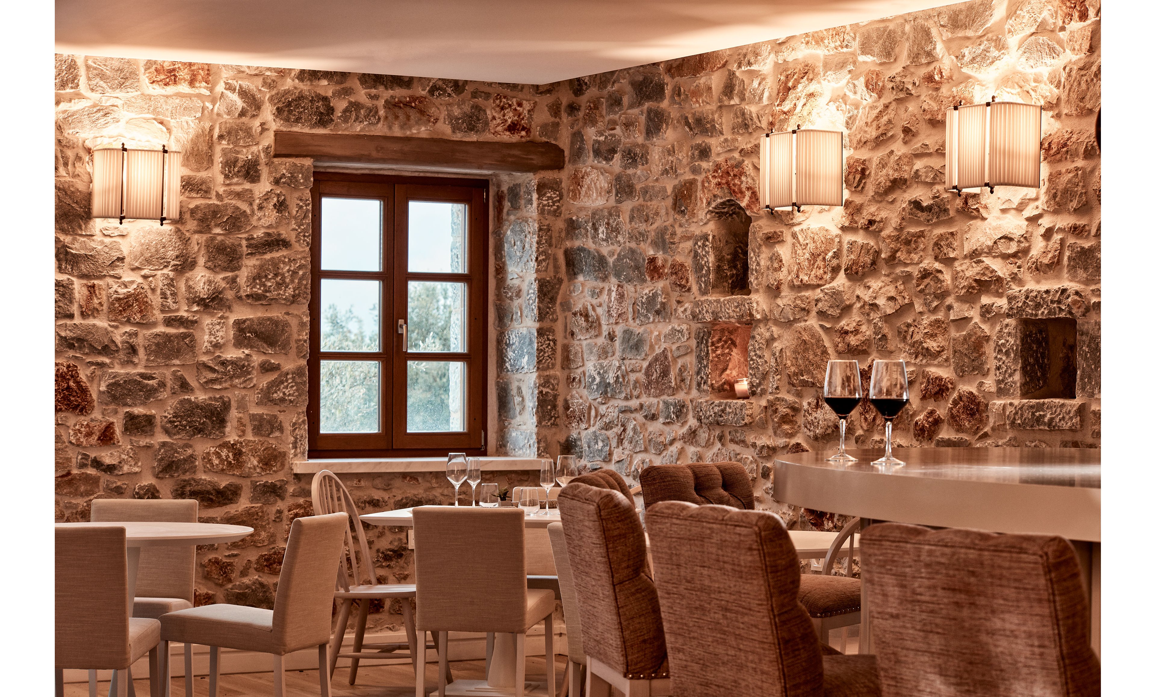 100 Rizes Luxury Sea Side Resort