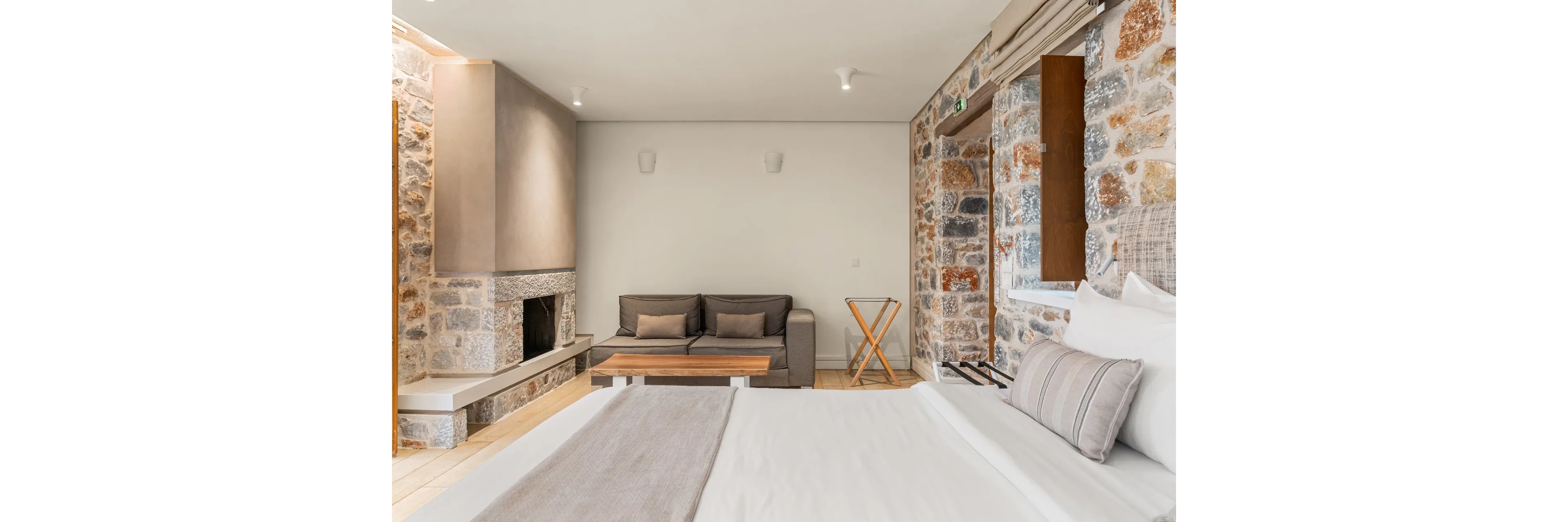 100 Rizes Luxury Sea Side Resort