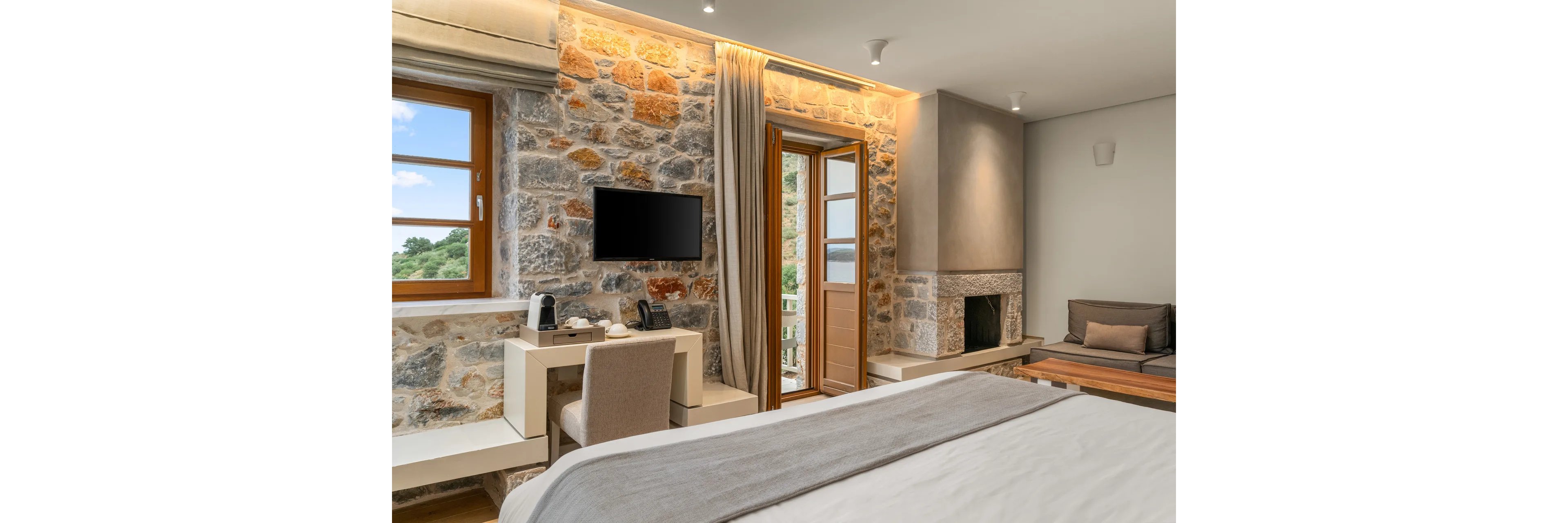 100 Rizes Luxury Sea Side Resort