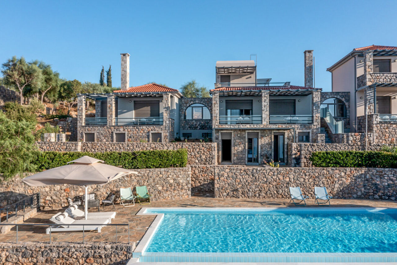 Searocks Exclusive Villas Resort