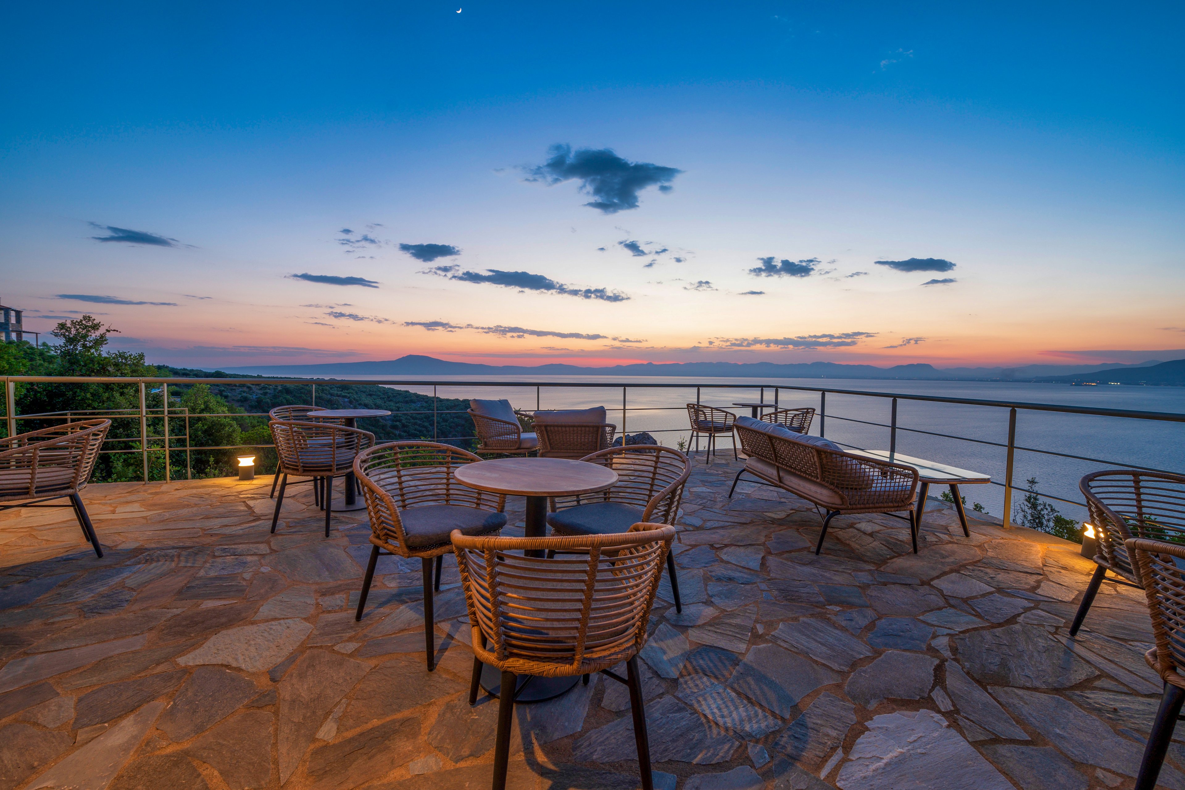 Searocks Exclusive Villas Resort