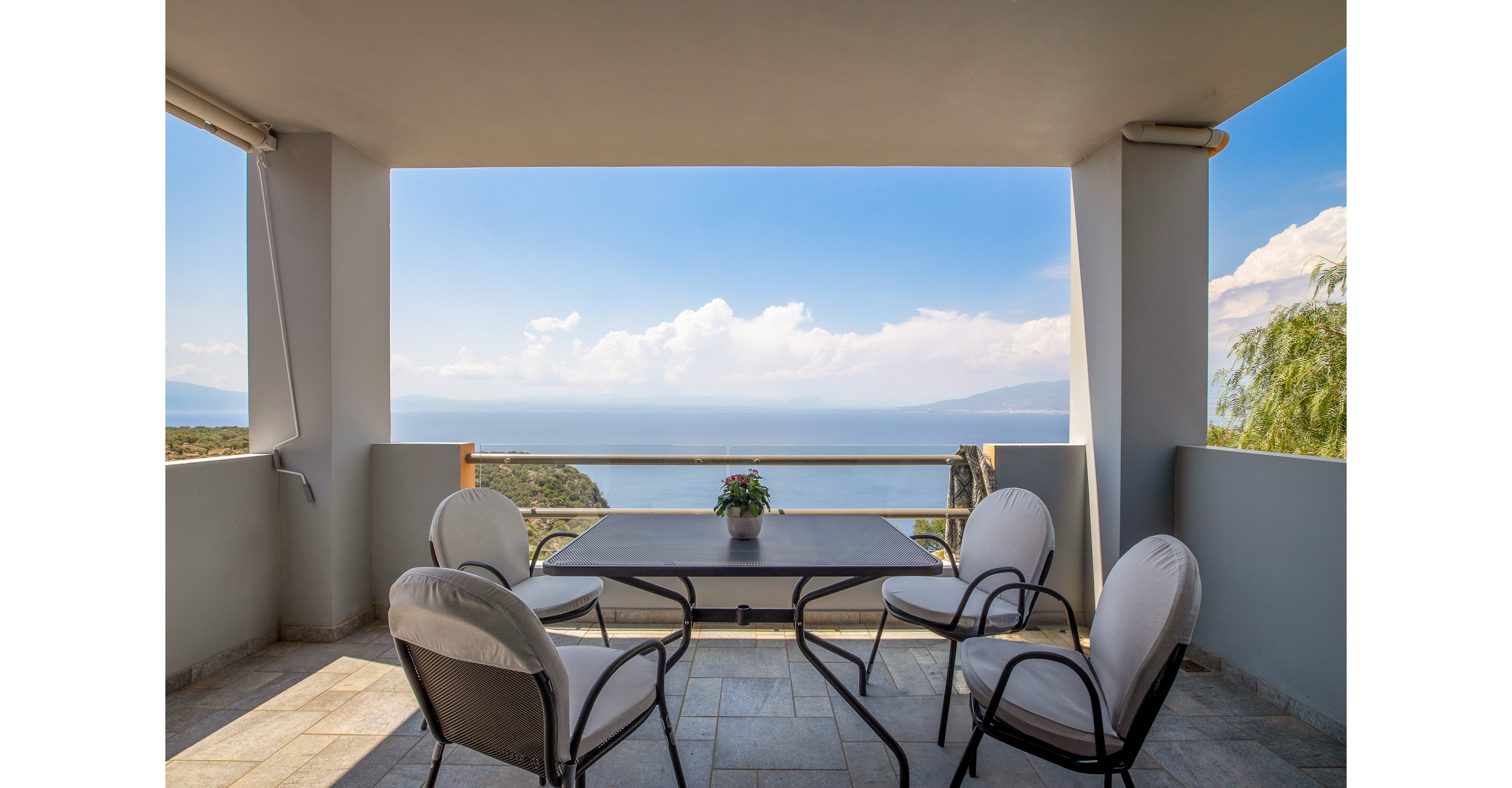 Searocks Exclusive Villas Resort