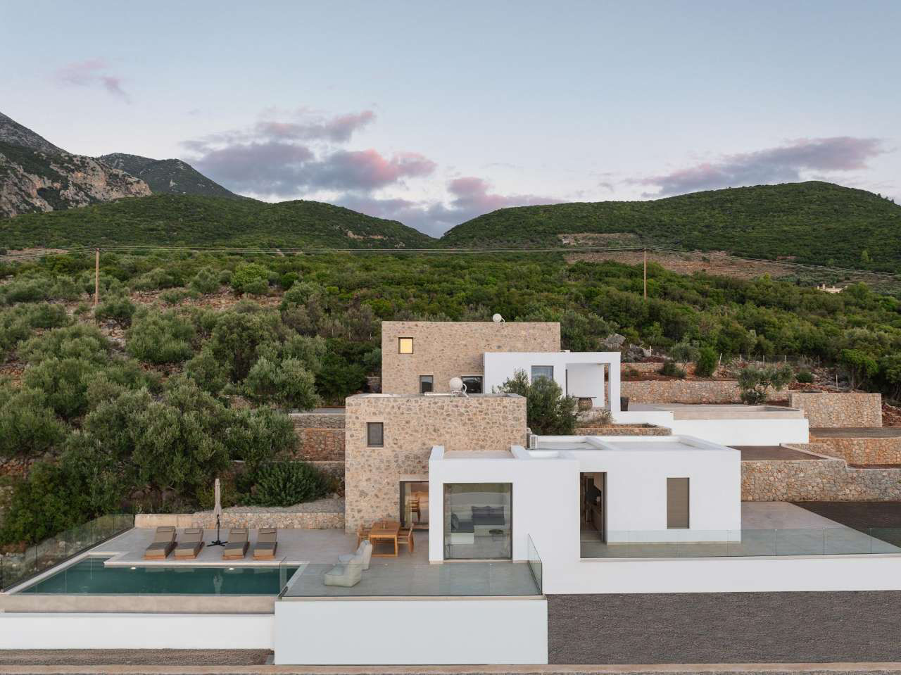 Villa Milos Kalamata - Vintage