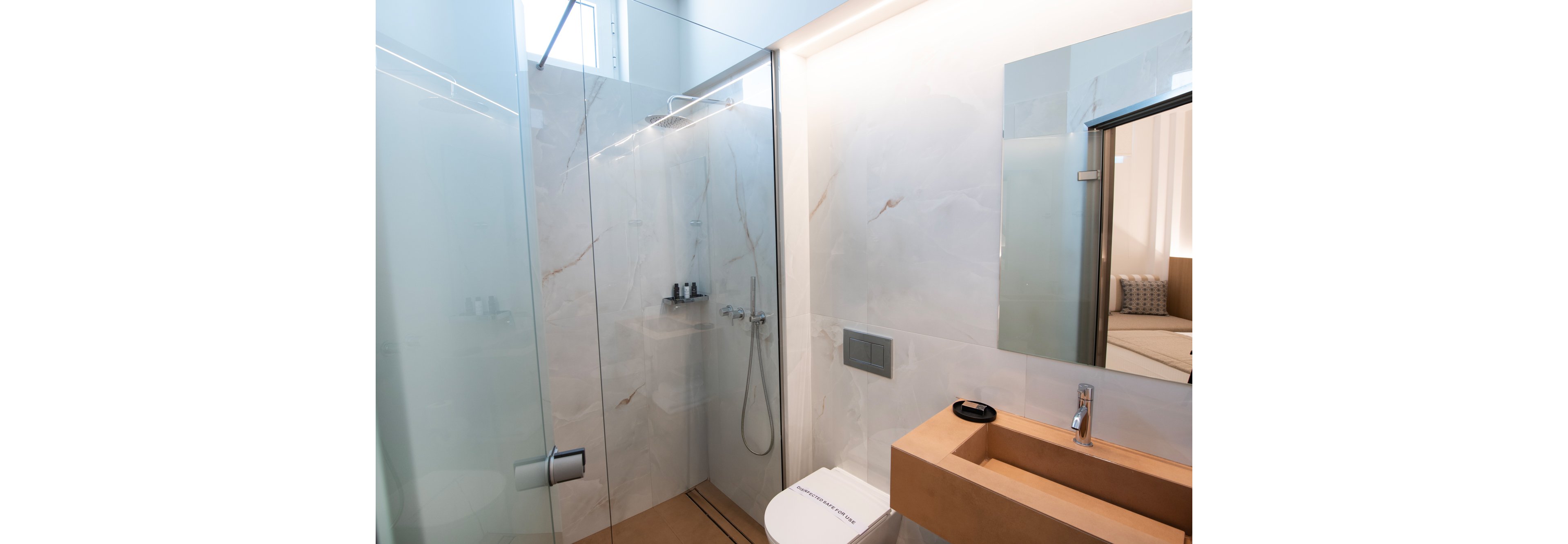 Kyparissia Diamond Suites