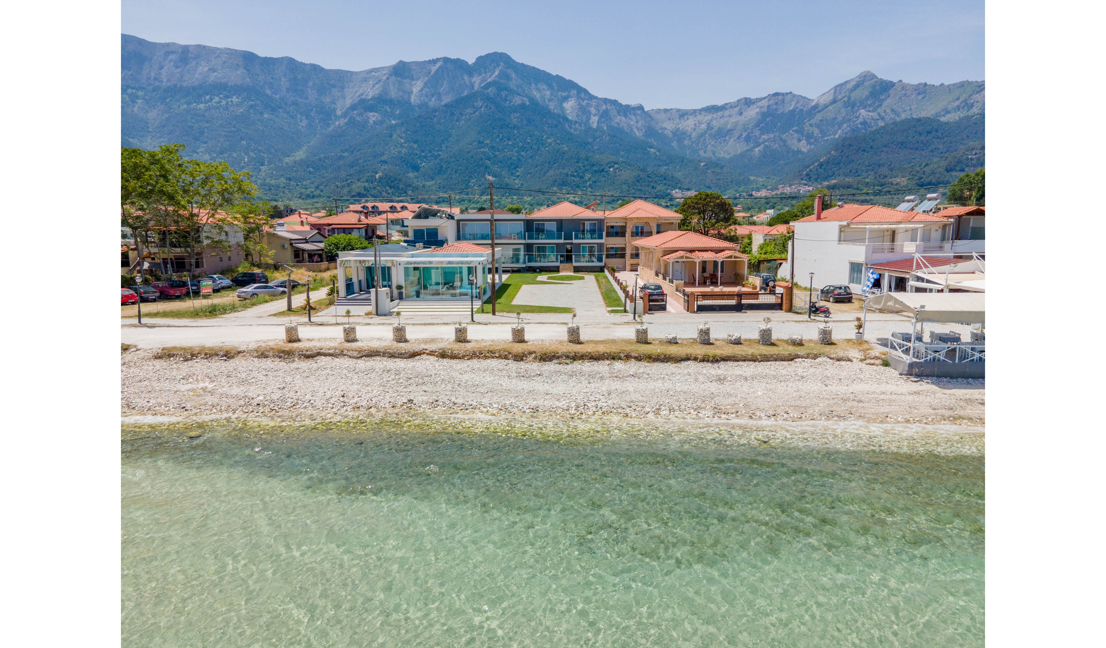 Sunrise Seaside Suites