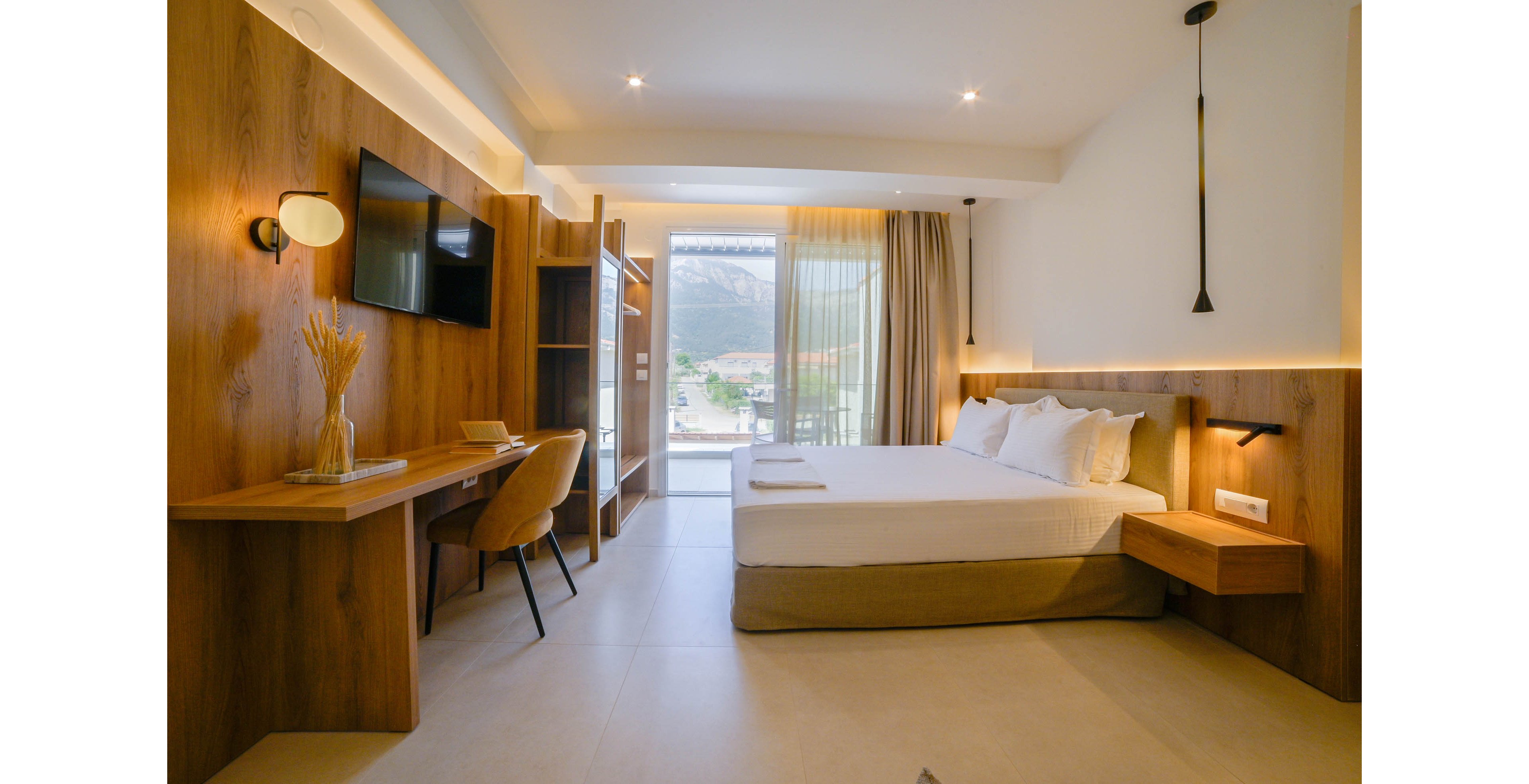 Sunrise Seaside Suites